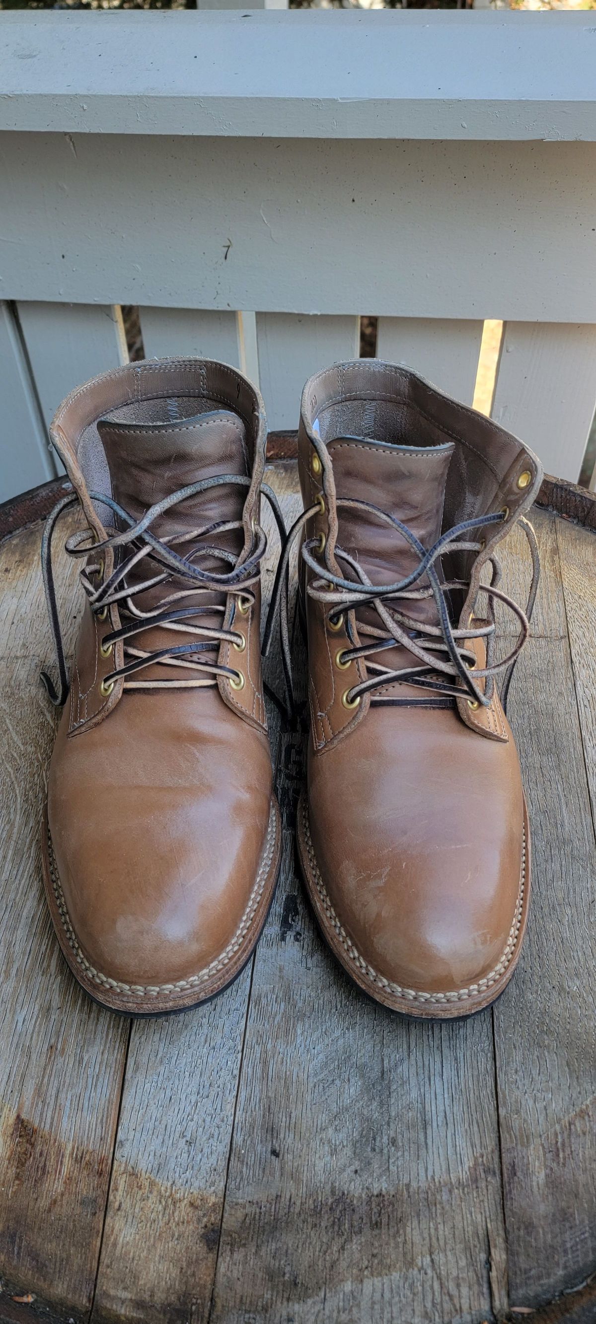 Photo by patinathunderdome on February 4, 2022 of the Viberg Service Boot in Maryam Light Grey Horsebutt.