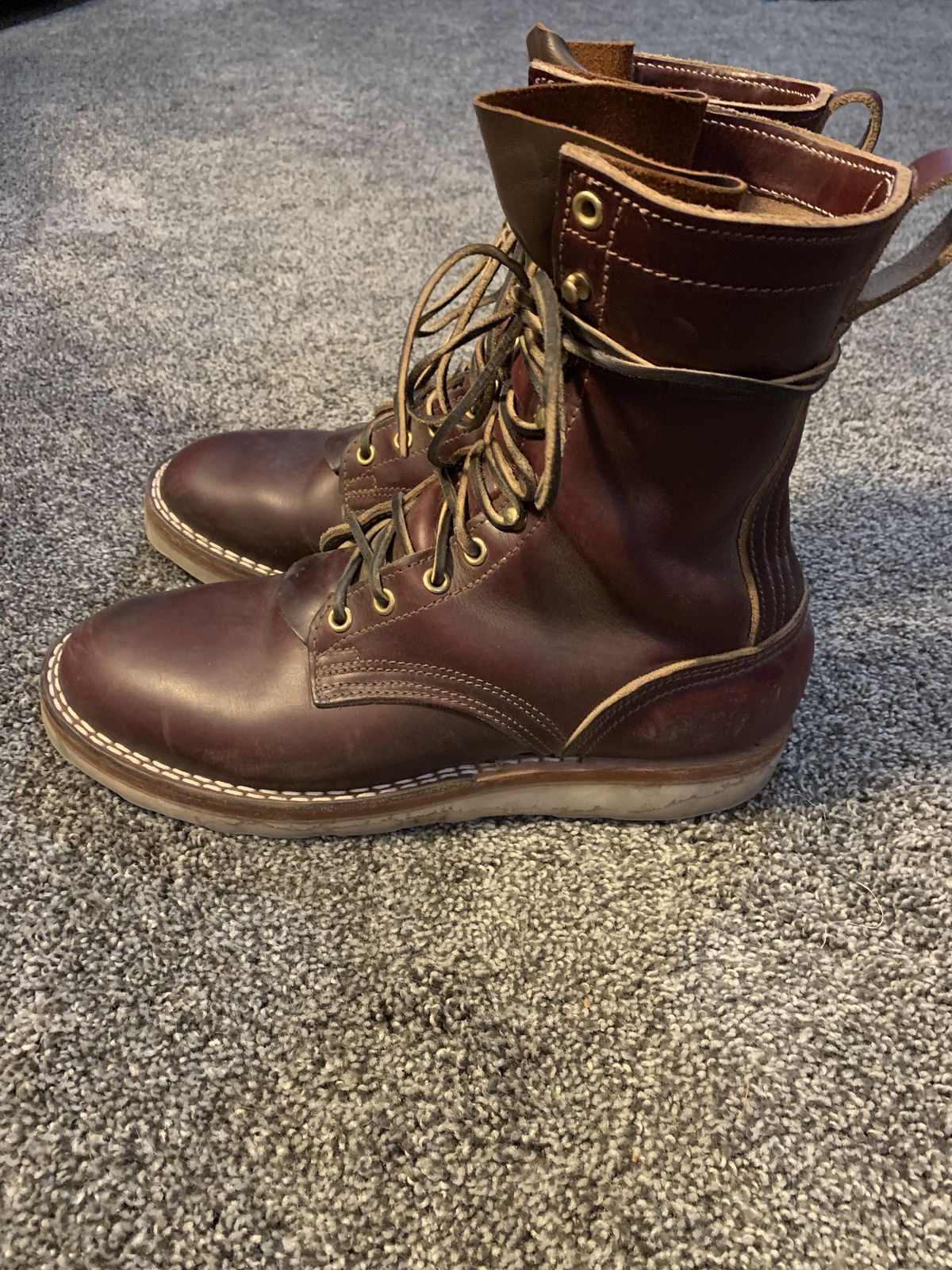 Photo by patinathunderdome on November 3, 2021 of the Nicks Traveler in Horween Color 8 Chromexcel.