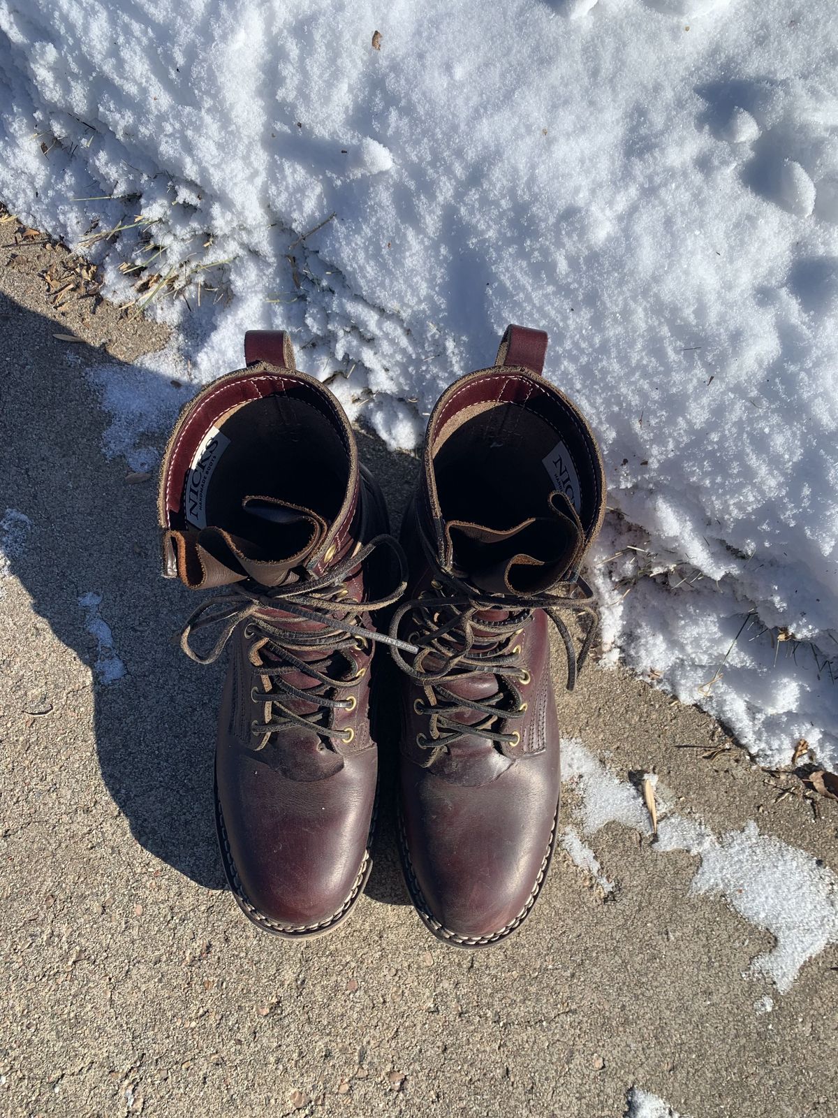 Photo by patinathunderdome on January 2, 2022 of the Nicks Traveler in Horween Color 8 Chromexcel.