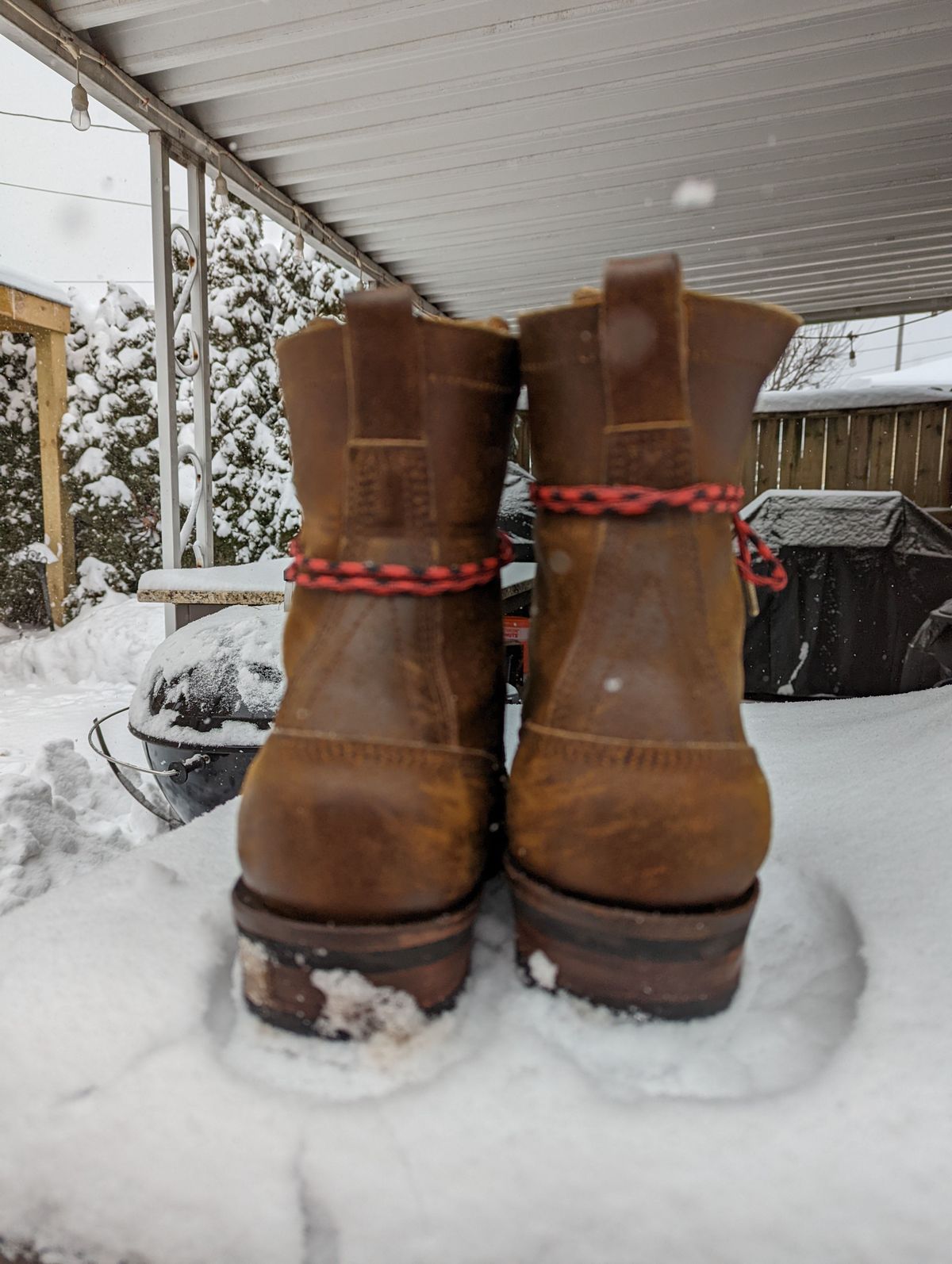 Photo by patinathunderdome on February 2, 2022 of the White's Bounty Hunter in Horween Cinnamon Waxed Flesh.