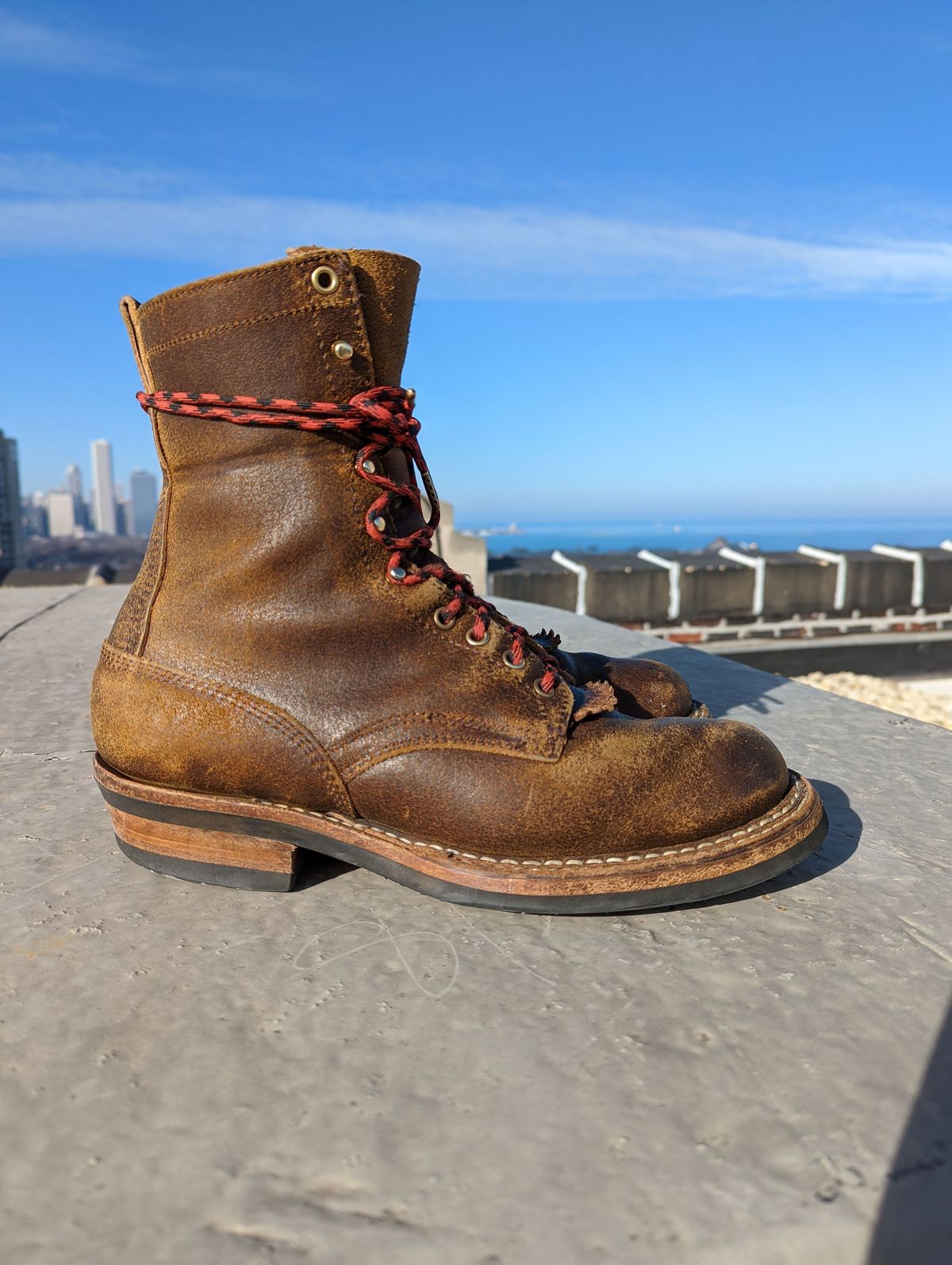 Photo by patinathunderdome on March 1, 2022 of the White's Bounty Hunter in Horween Cinnamon Waxed Flesh.