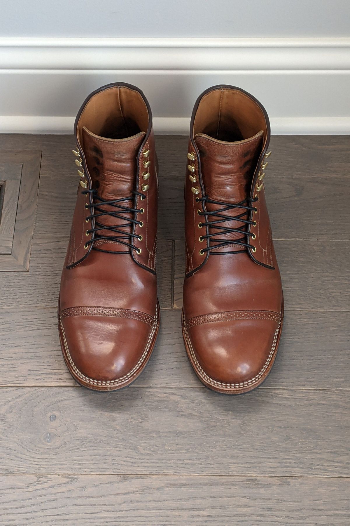 Photo by patinathunderdome on December 2, 2021 of the Viberg Service Boot in Maryam Toscanello TPR Horsebutt.