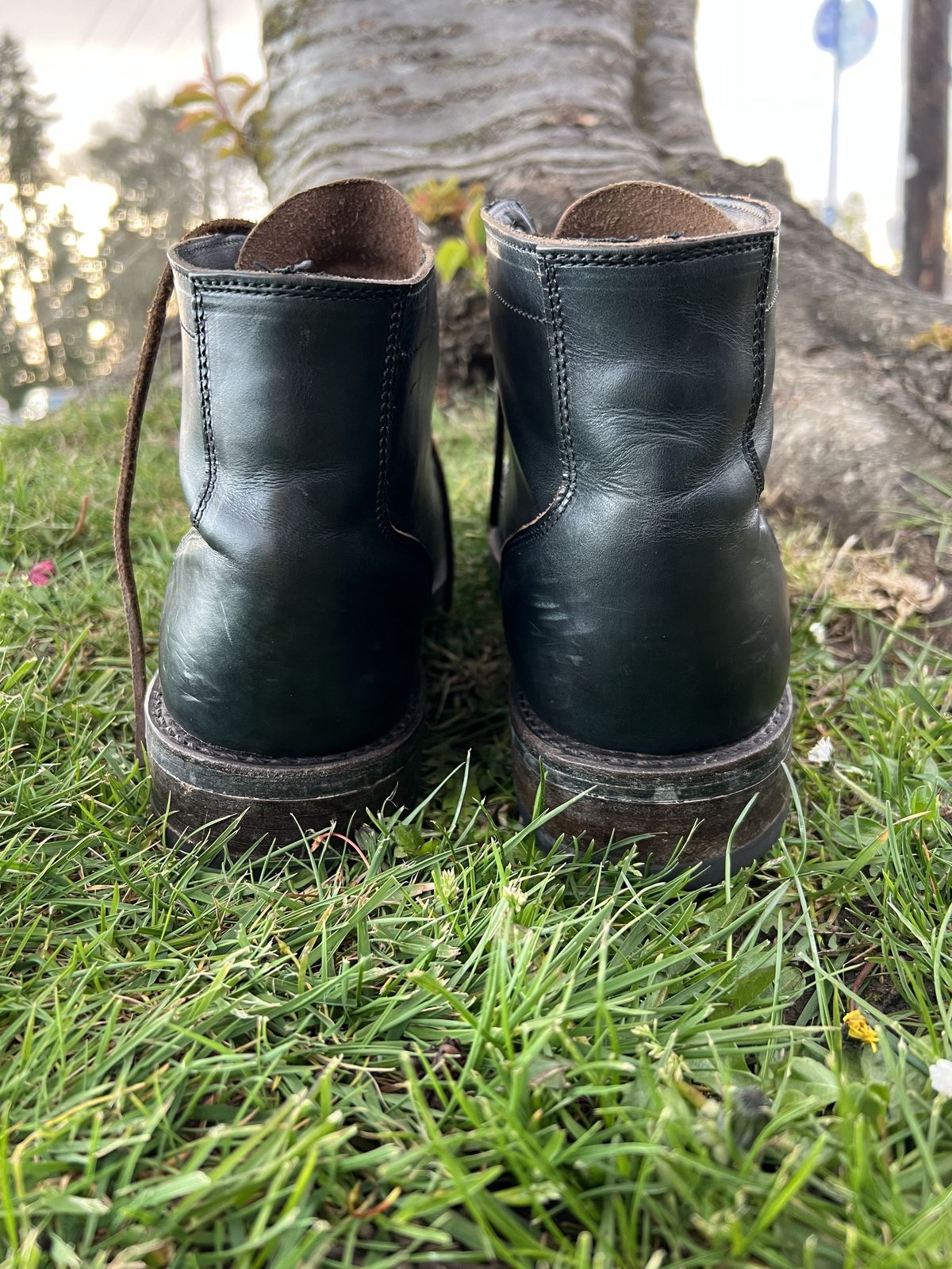 Photo by patinathunderdome on April 6, 2022 of the Thursday Vanguard in Horween Indigo Chromexcel.