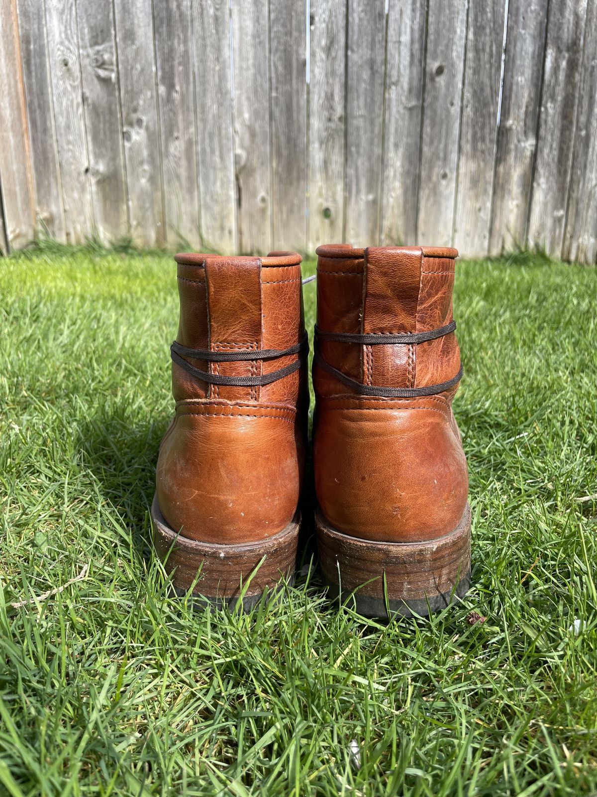 Photo by patinathunderdome on April 5, 2022 of the Julian Boots Bowery in Horween Cognac Essex.