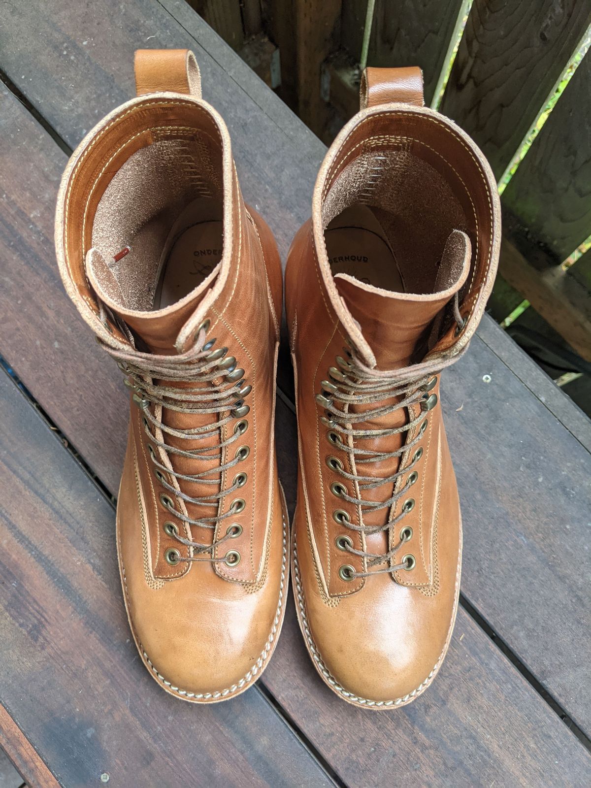 Photo by patinathunderdome on October 6, 2021 of the Onderhoud LCV01 Lineman Boot in Wickett & Craig Buck Brown Traditional Harness.