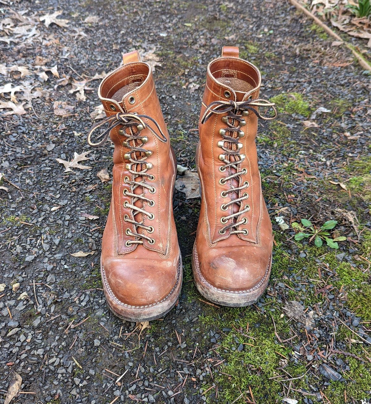Photo by patinathunderdome on February 6, 2022 of the Onderhoud LCV01 Lineman Boot in Wickett & Craig Buck Brown Traditional Harness.