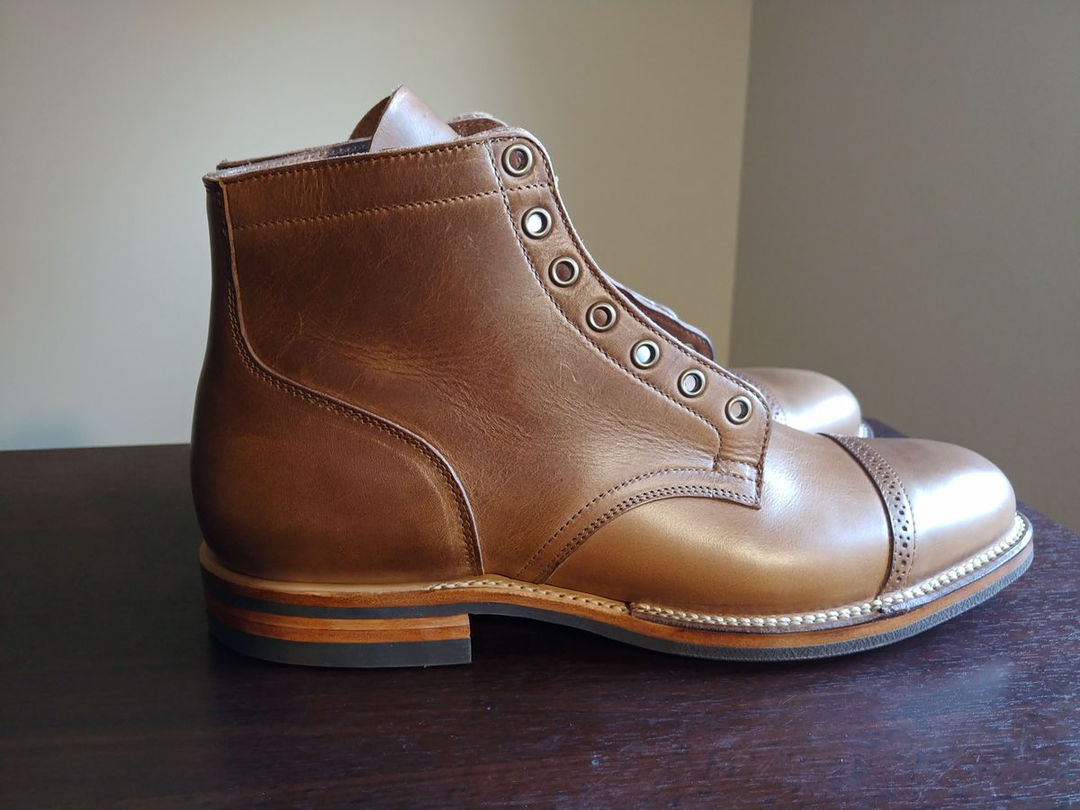 Photo by patinathunderdome on October 4, 2021 of the Viberg Service Boot in Horween Natural Chromexcel.