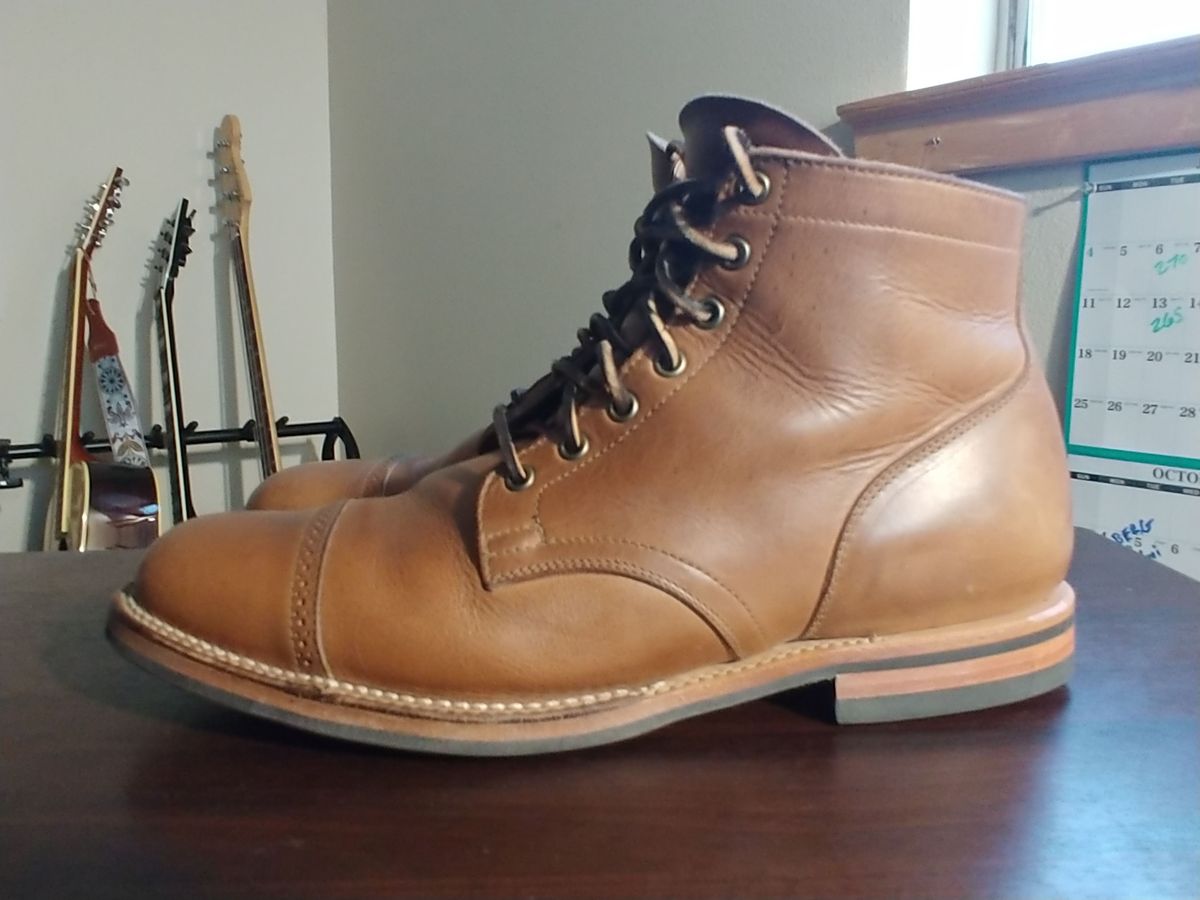 Photo by patinathunderdome on November 2, 2021 of the Viberg Service Boot in Horween Natural Chromexcel.