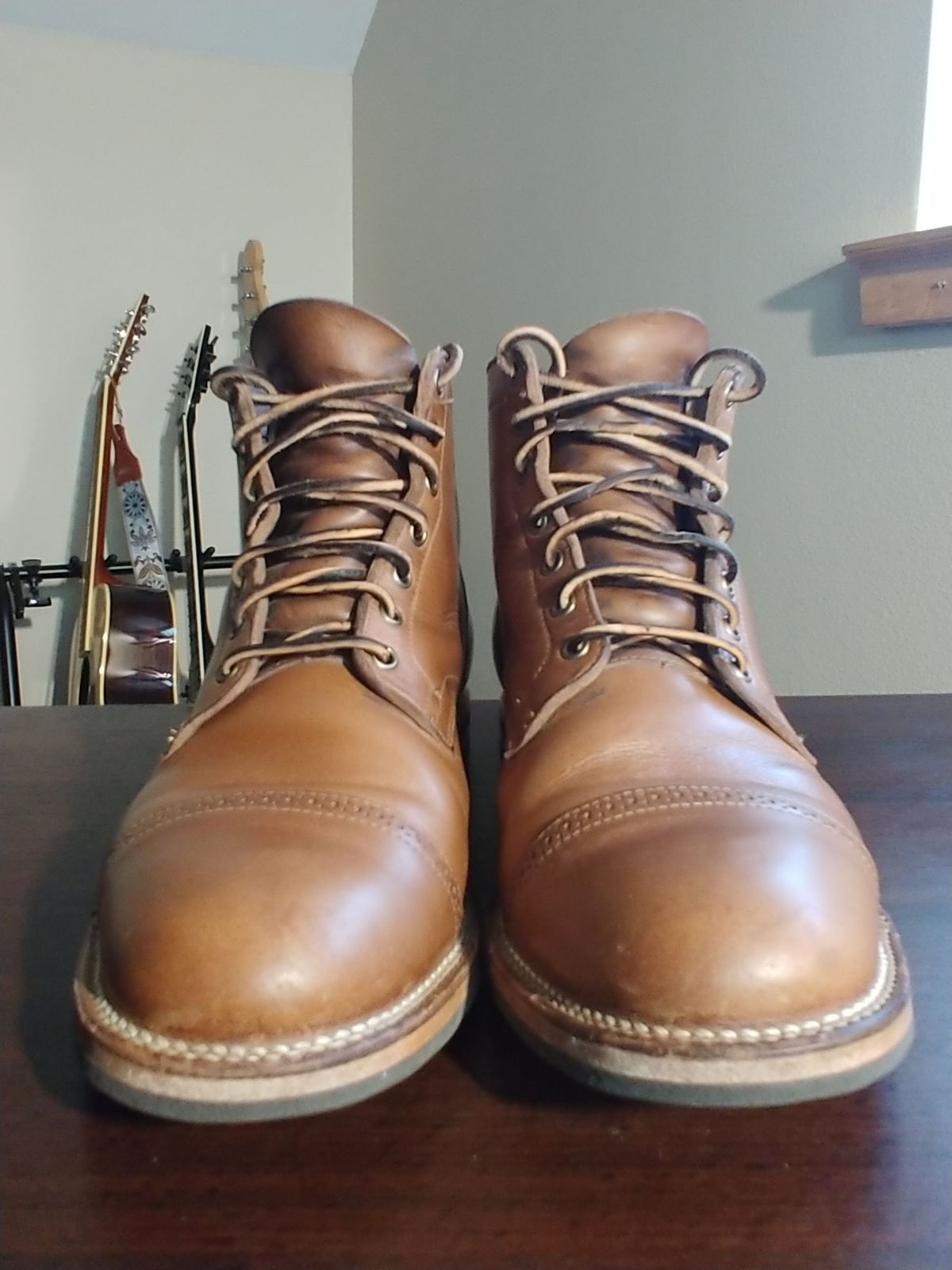 Photo by patinathunderdome on November 2, 2021 of the Viberg Service Boot in Horween Natural Chromexcel.