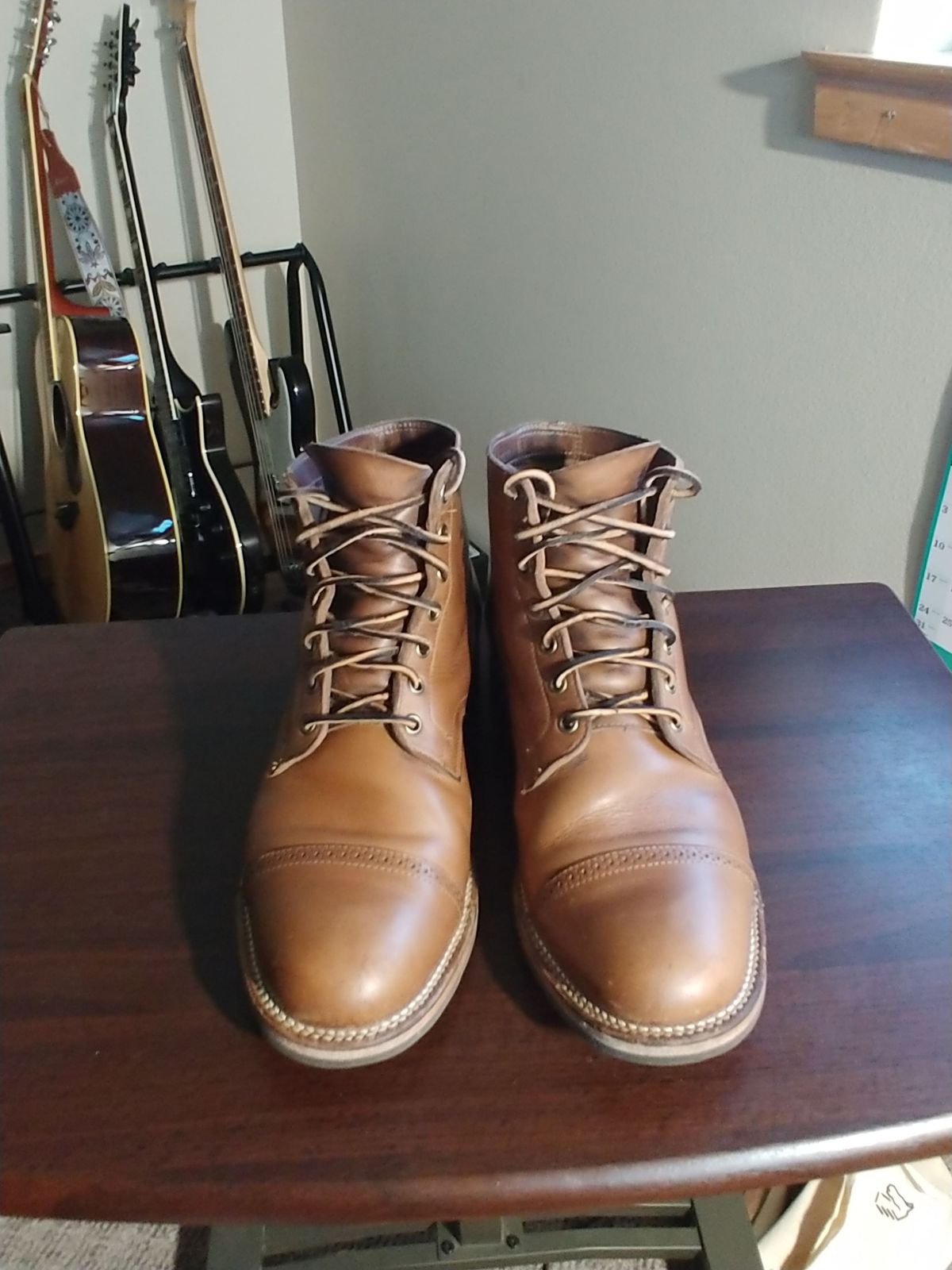 Photo by patinathunderdome on November 2, 2021 of the Viberg Service Boot in Horween Natural Chromexcel.