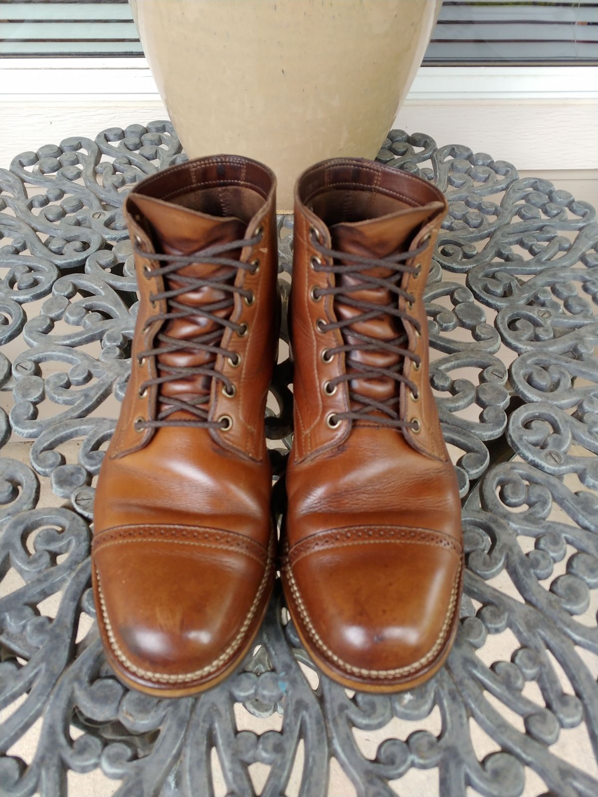 Photo by patinathunderdome on May 2, 2022 of the Viberg Service Boot in Horween Natural Chromexcel.