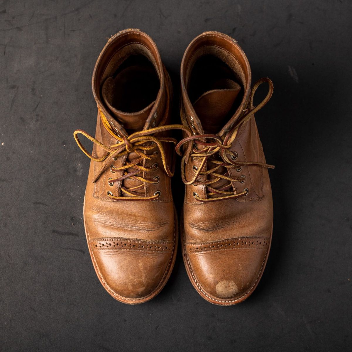 Photo by patinathunderdome on December 3, 2021 of the Oak Street Bootmakers Trench Boot in Horween Natural Chromexcel.