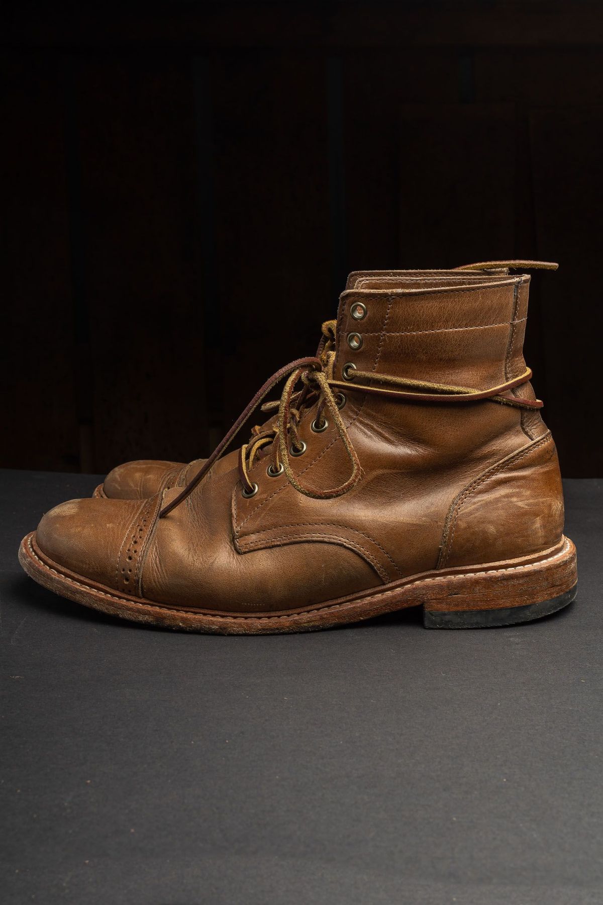 Photo by patinathunderdome on January 3, 2022 of the Oak Street Bootmakers Trench Boot in Horween Natural Chromexcel.