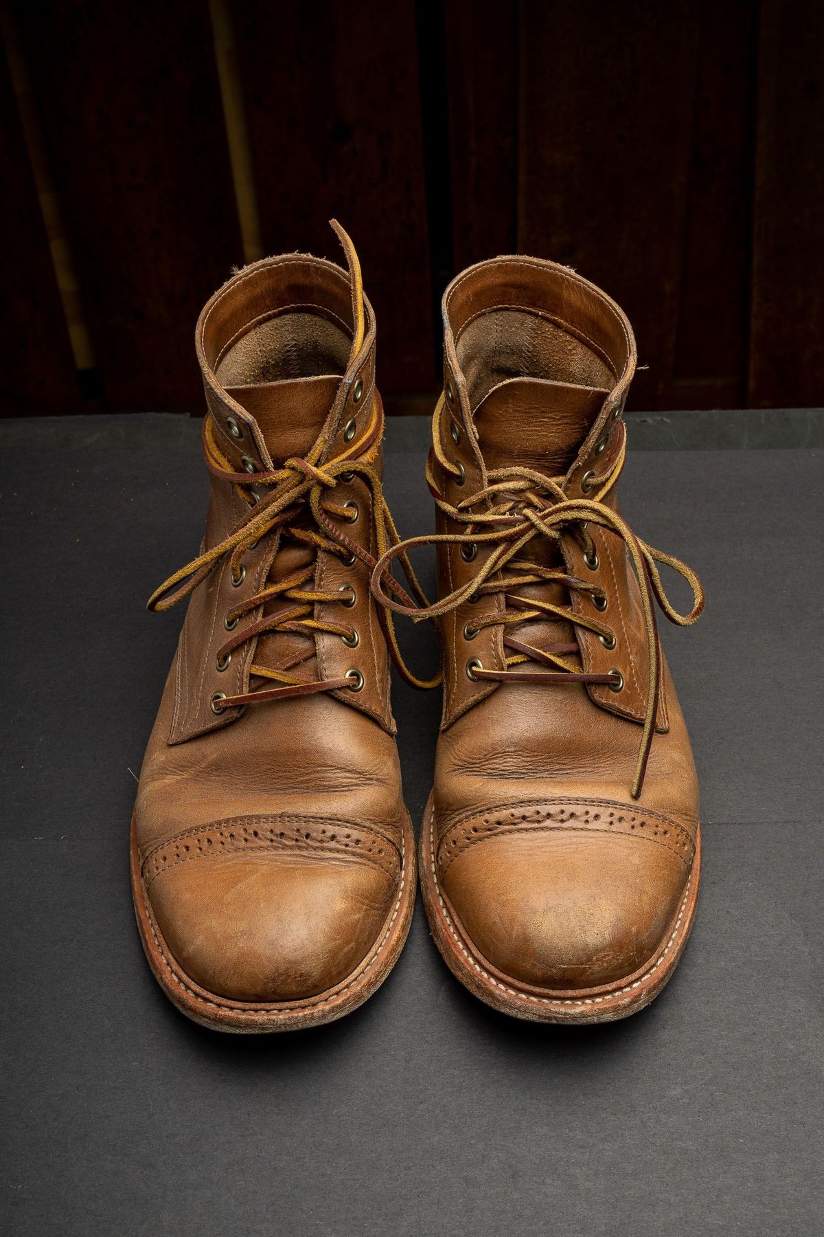 Photo by patinathunderdome on January 3, 2022 of the Oak Street Bootmakers Trench Boot in Horween Natural Chromexcel.