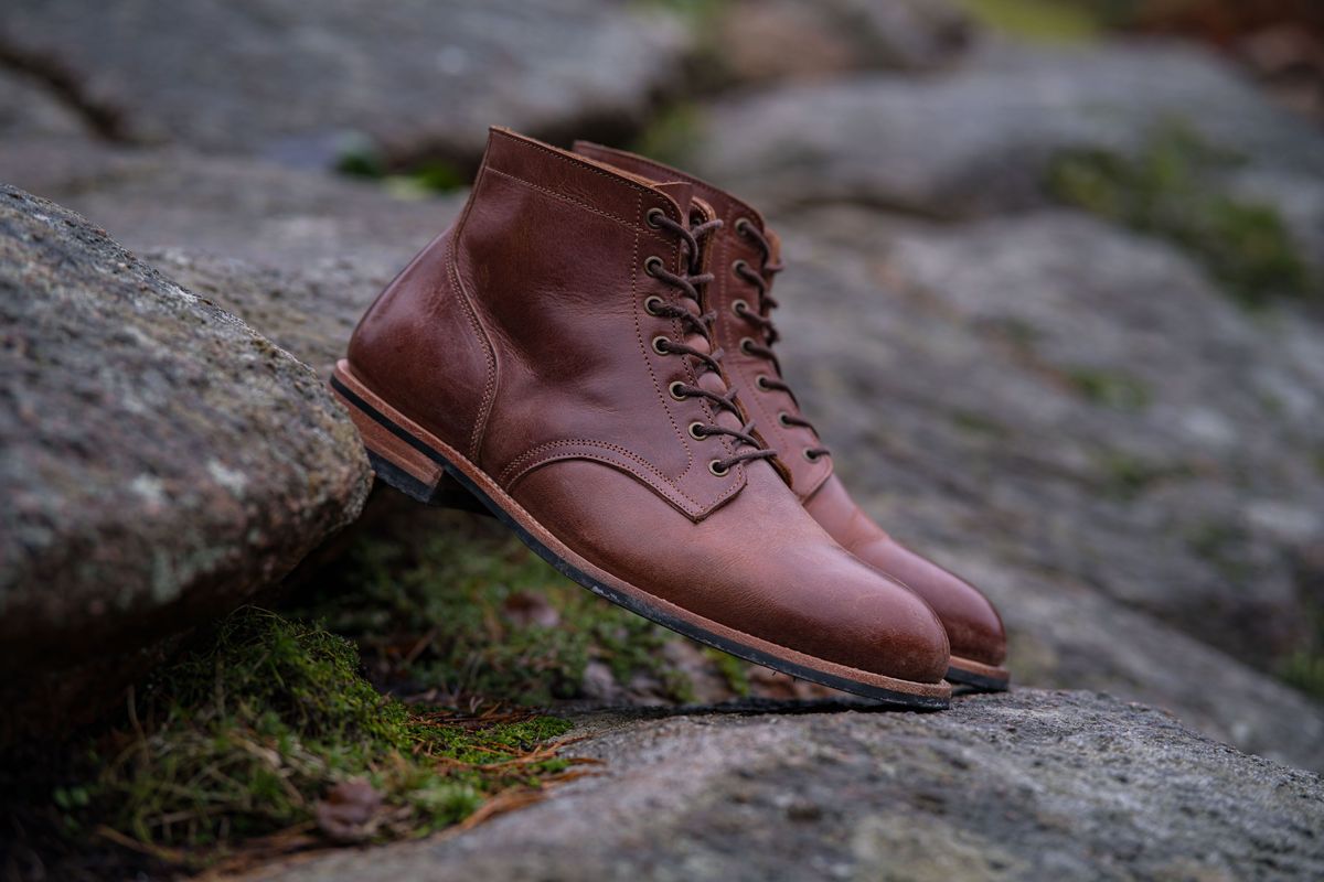 Photo by patinathunderdome on January 2, 2022 of the Midas Service Boot in Indonesian Dark Brown Pull Up.