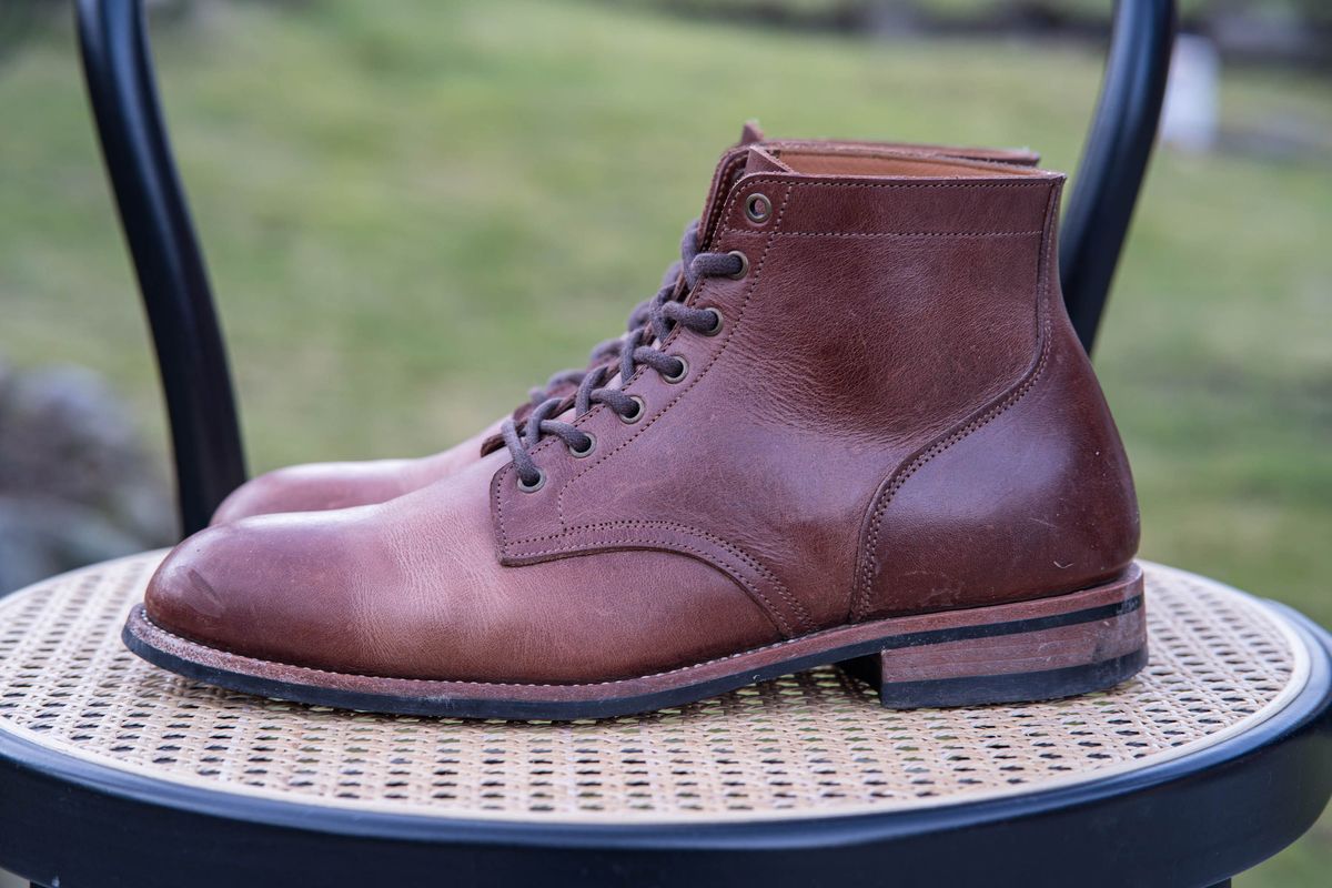 Photo by patinathunderdome on March 3, 2022 of the Midas Service Boot in Indonesian Dark Brown Pull Up.