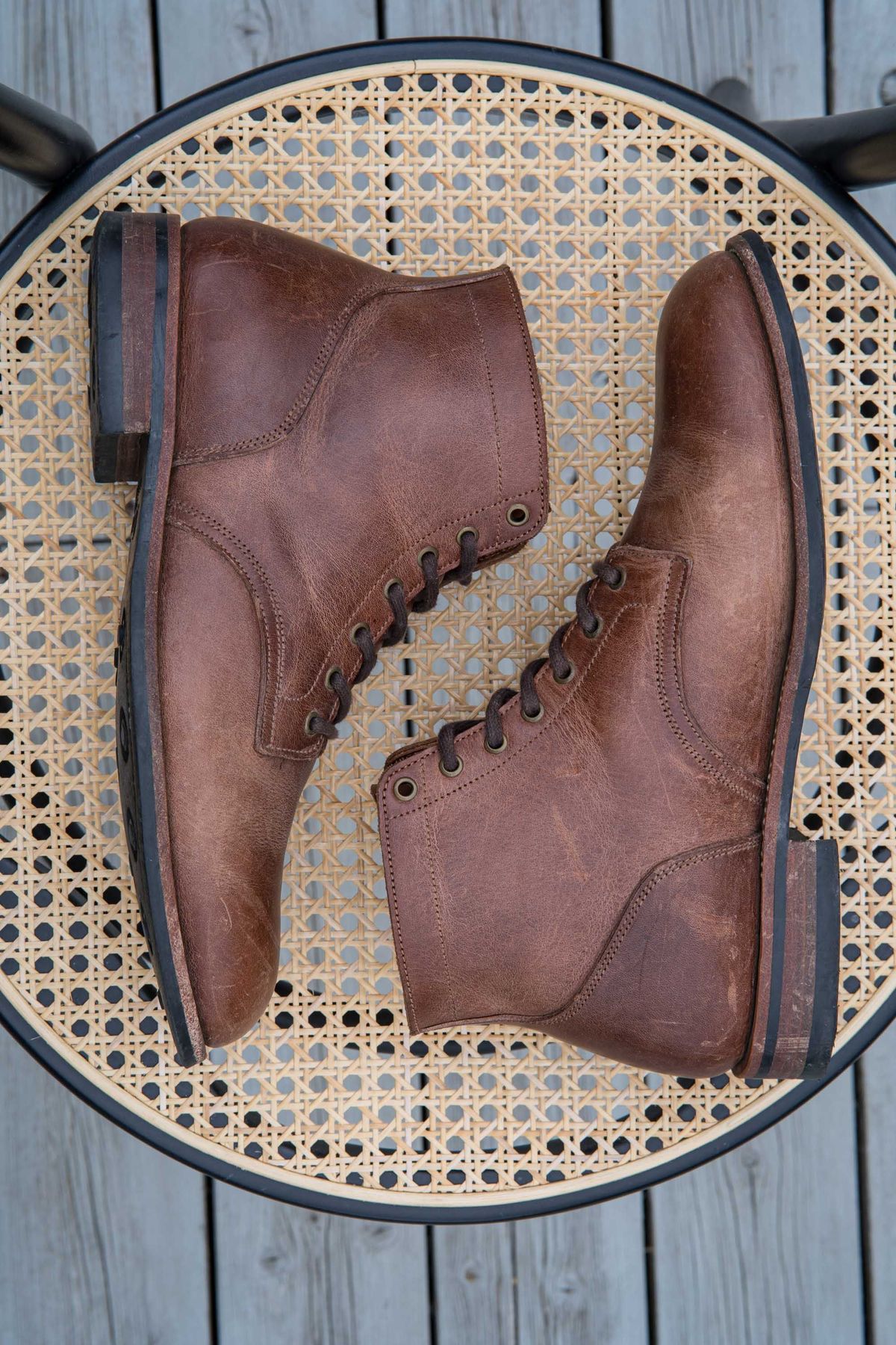 Photo by patinathunderdome on May 5, 2022 of the Midas Service Boot in Indonesian Dark Brown Pull Up.