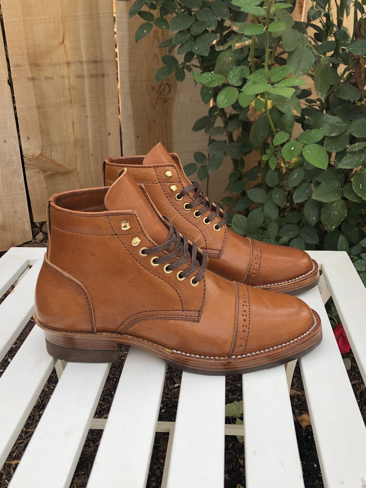 Photo by patinathunderdome on October 5, 2021 of the Santalum Service Boot in Tarnsjo Garveri Brown Veg-Tanned Tooling.