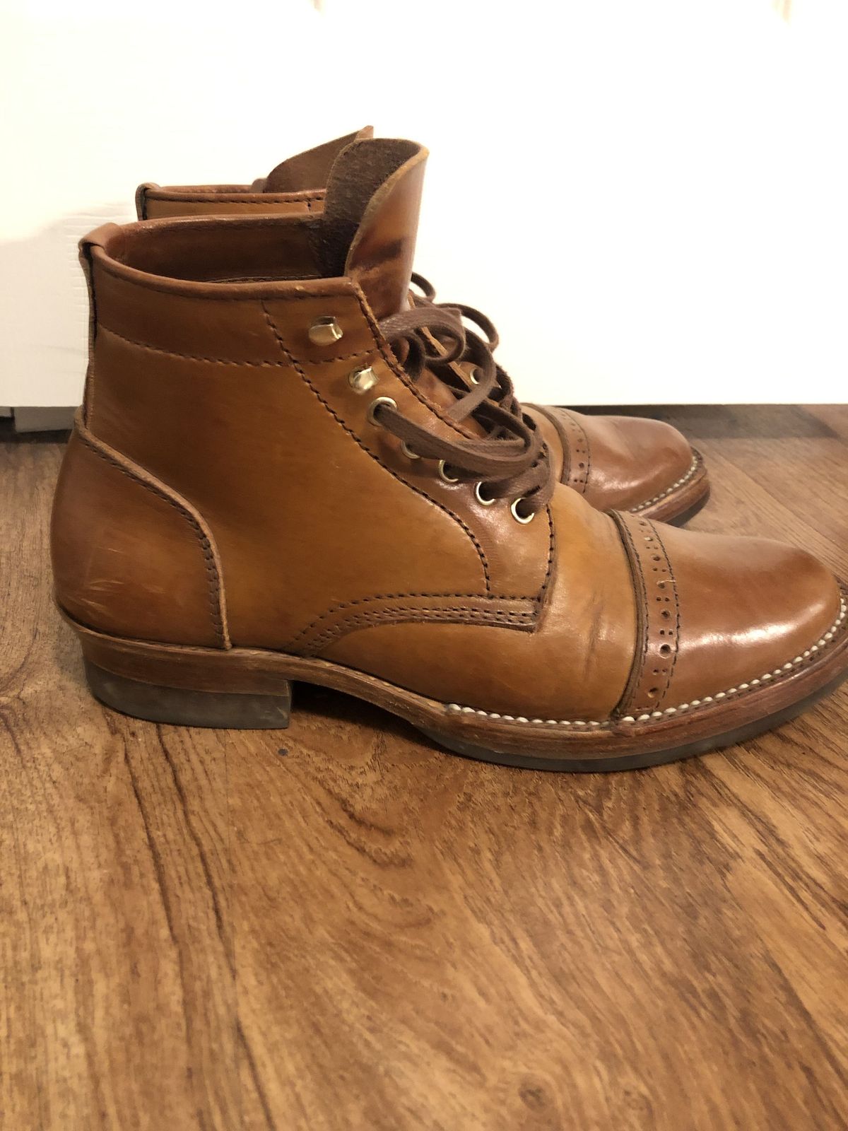 Photo by patinathunderdome on February 6, 2022 of the Santalum Service Boot in Tarnsjo Garveri Brown Veg-Tanned Tooling.
