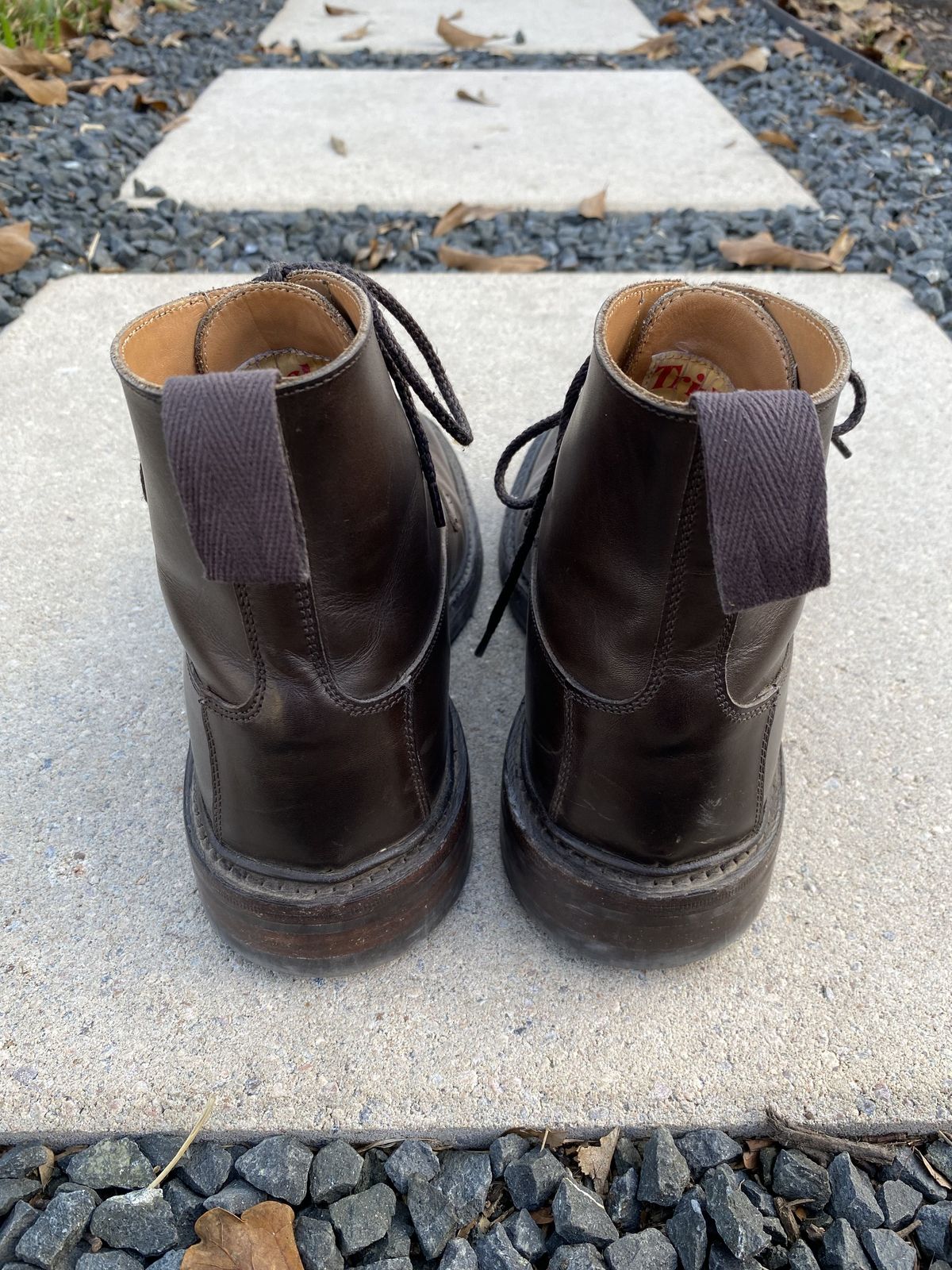 Photo by patinathunderdome on January 1, 2022 of the Tricker's Burford Plain Derby Boot in Espresso Burnished Calf.
