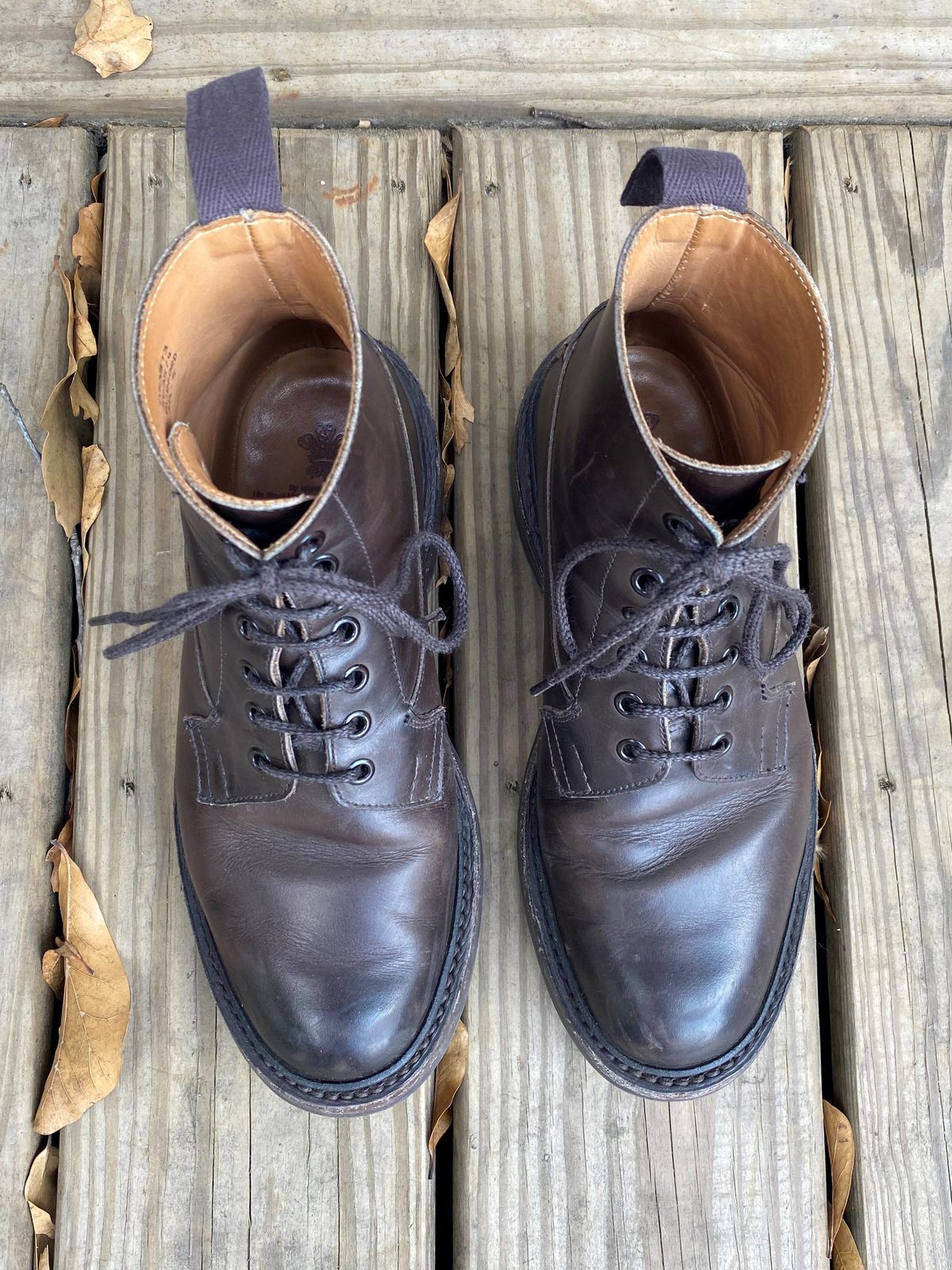 Photo by patinathunderdome on March 5, 2022 of the Tricker's Burford Plain Derby Boot in Espresso Burnished Calf.