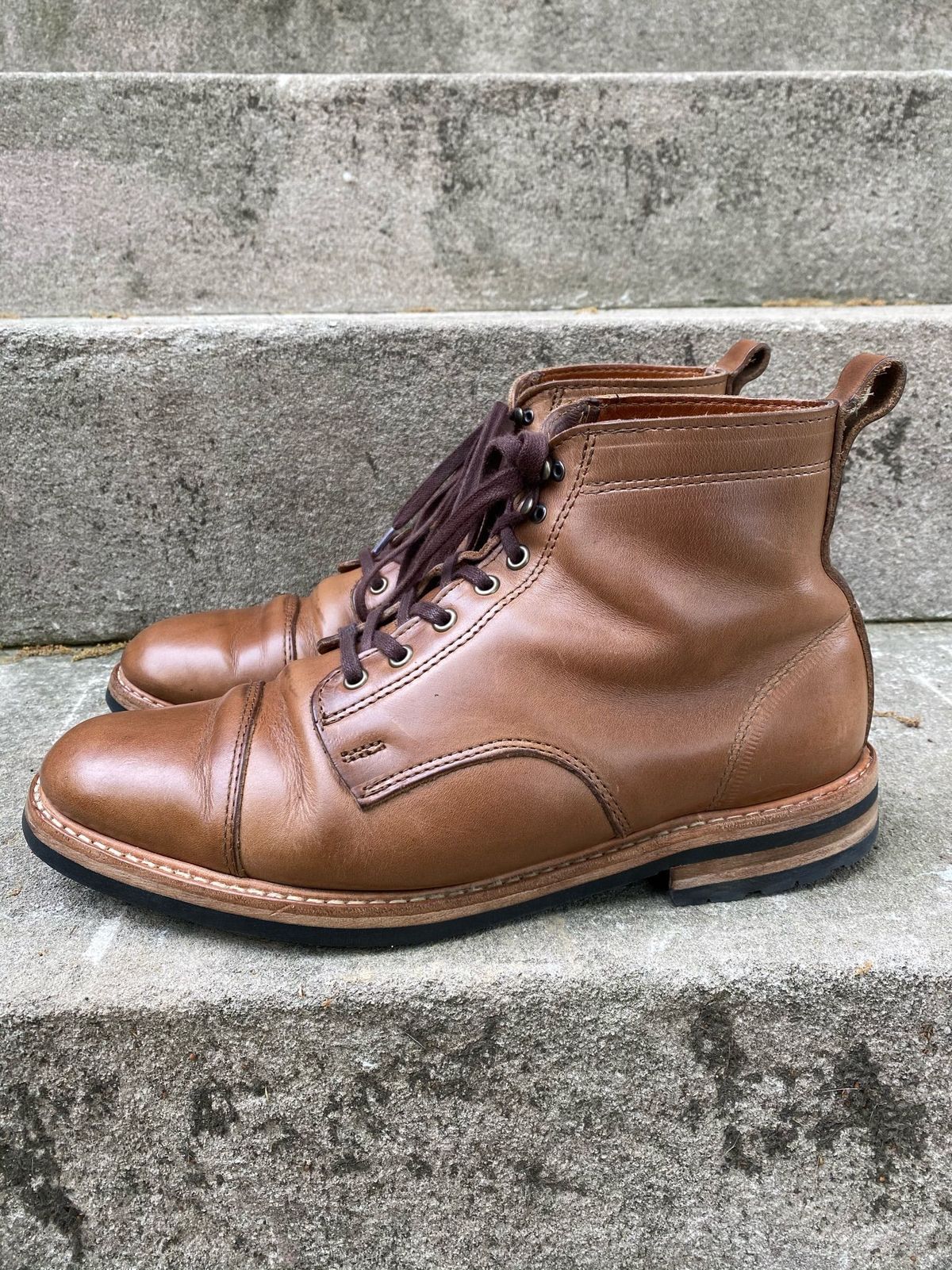 Photo by patinathunderdome on May 1, 2022 of the Rancourt & Co. Byron Boot in Horween Natural Chromexcel.