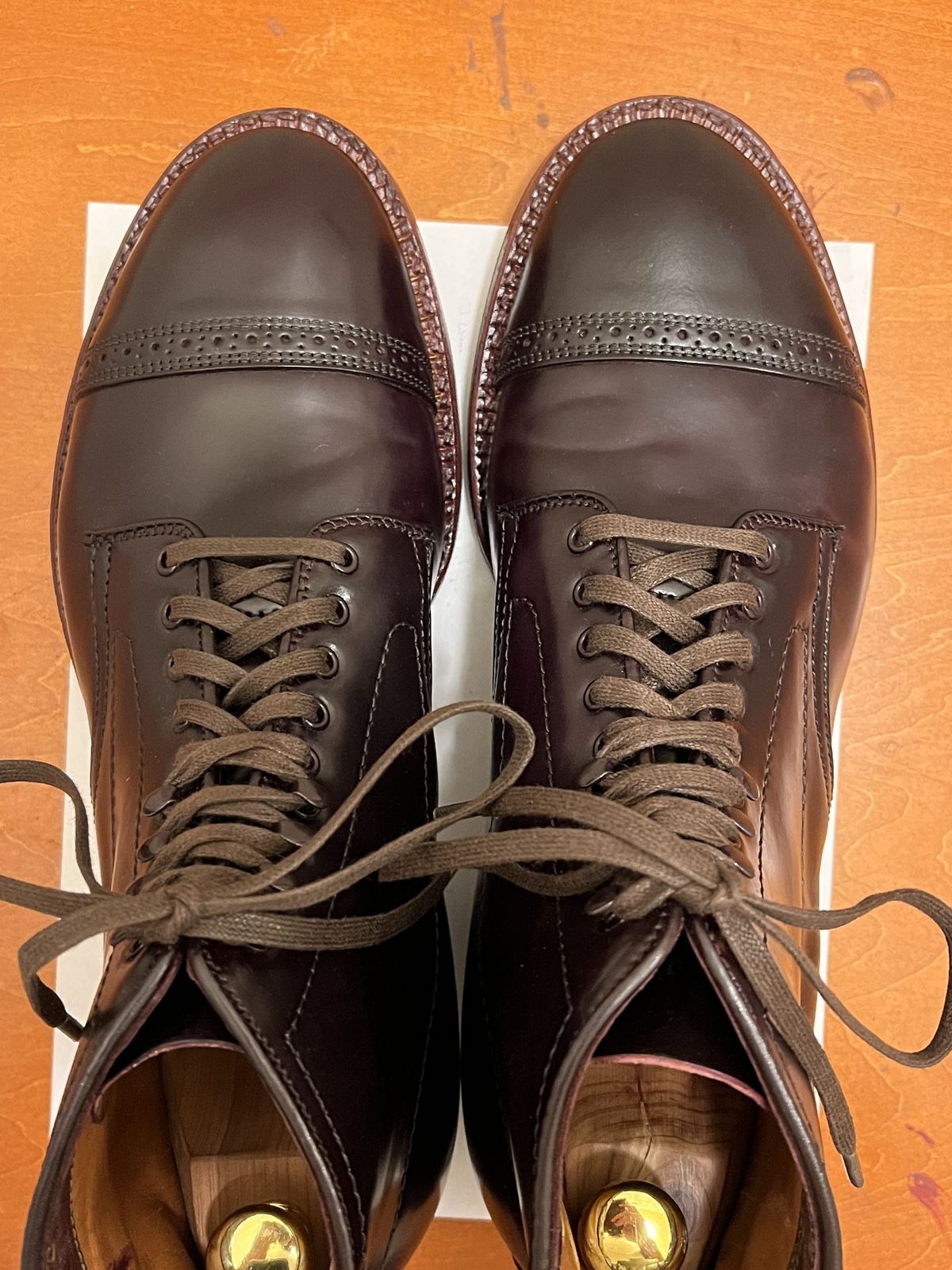 Photo by patinathunderdome on October 6, 2021 of the Alden Perforated Cap Toe Boot in Horween Color 8 Shell Cordovan.