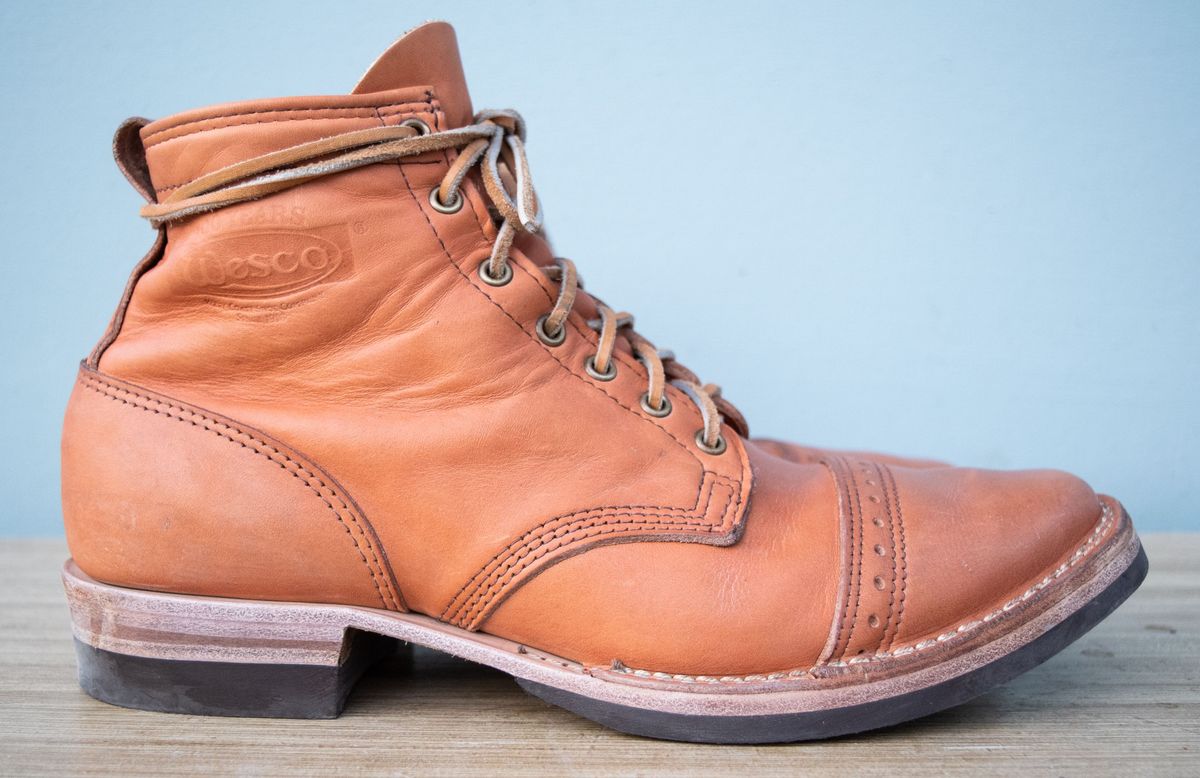 Photo by patinathunderdome on December 6, 2021 of the Wesco Hendrik in Horween Natural Essex.