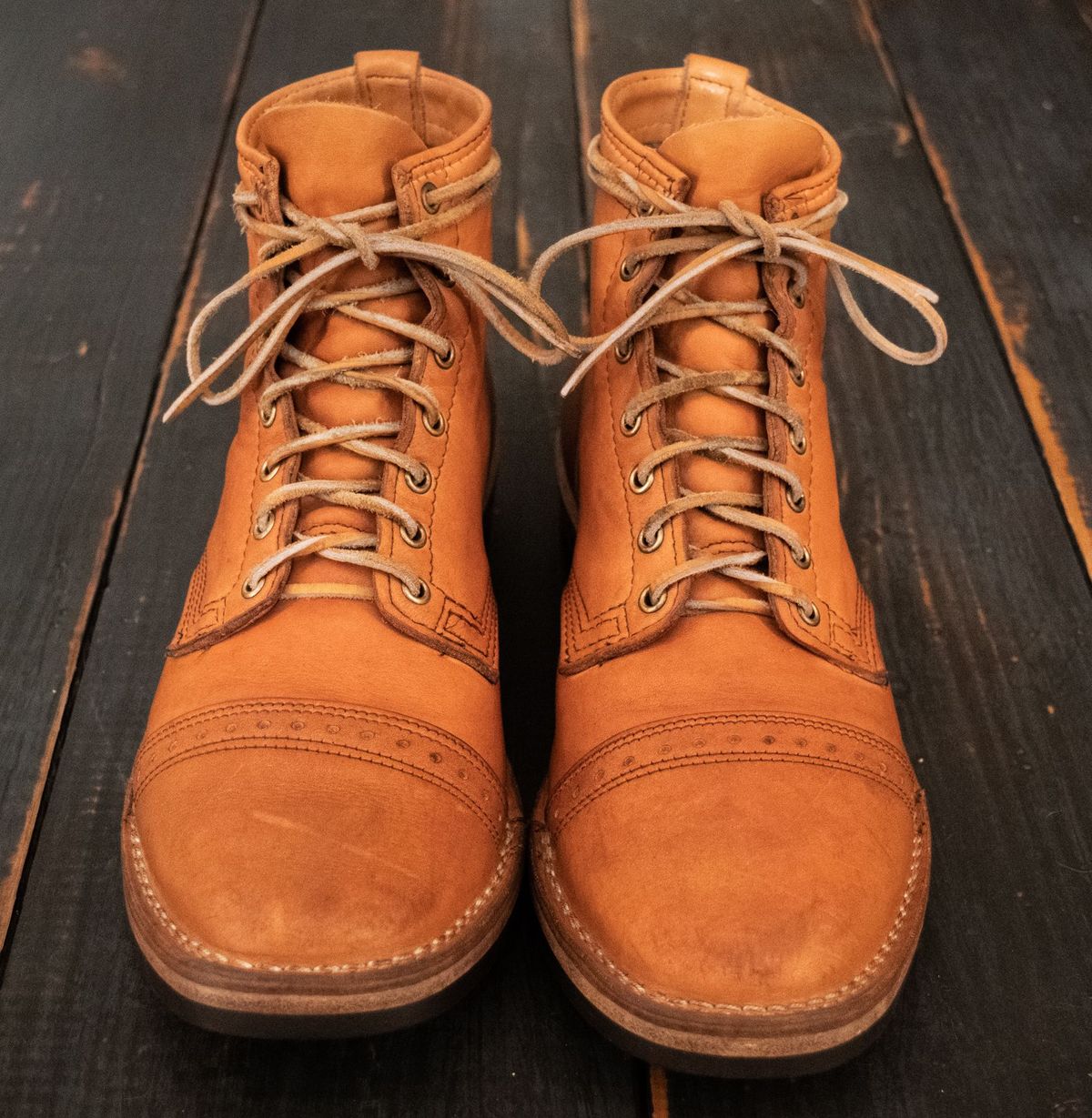 Photo by patinathunderdome on January 6, 2022 of the Wesco Hendrik in Horween Natural Essex.
