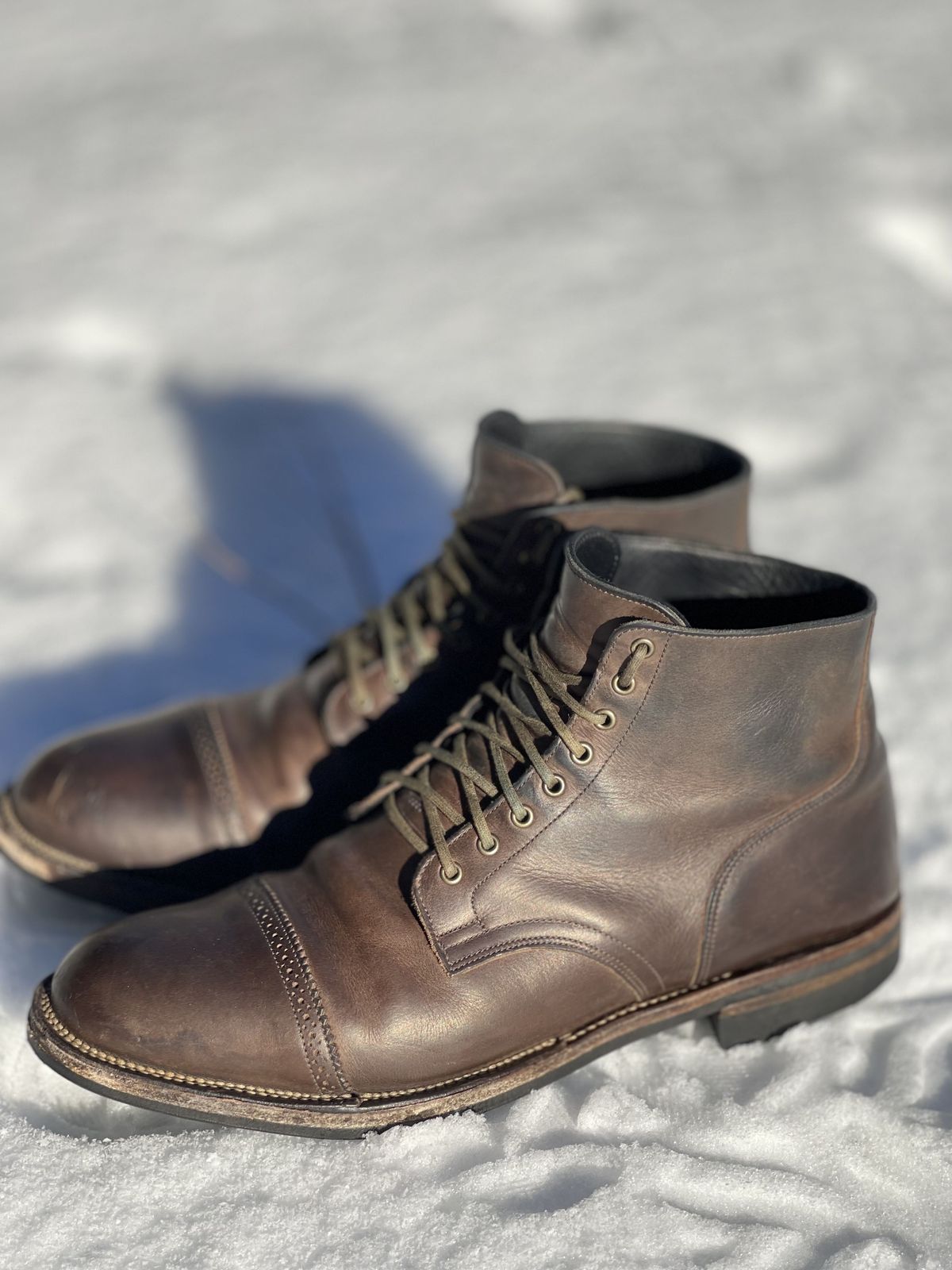 Photo by patinathunderdome on January 1, 2022 of the Viberg Service Boot in Maryam 1071 Port Vitello Calf.