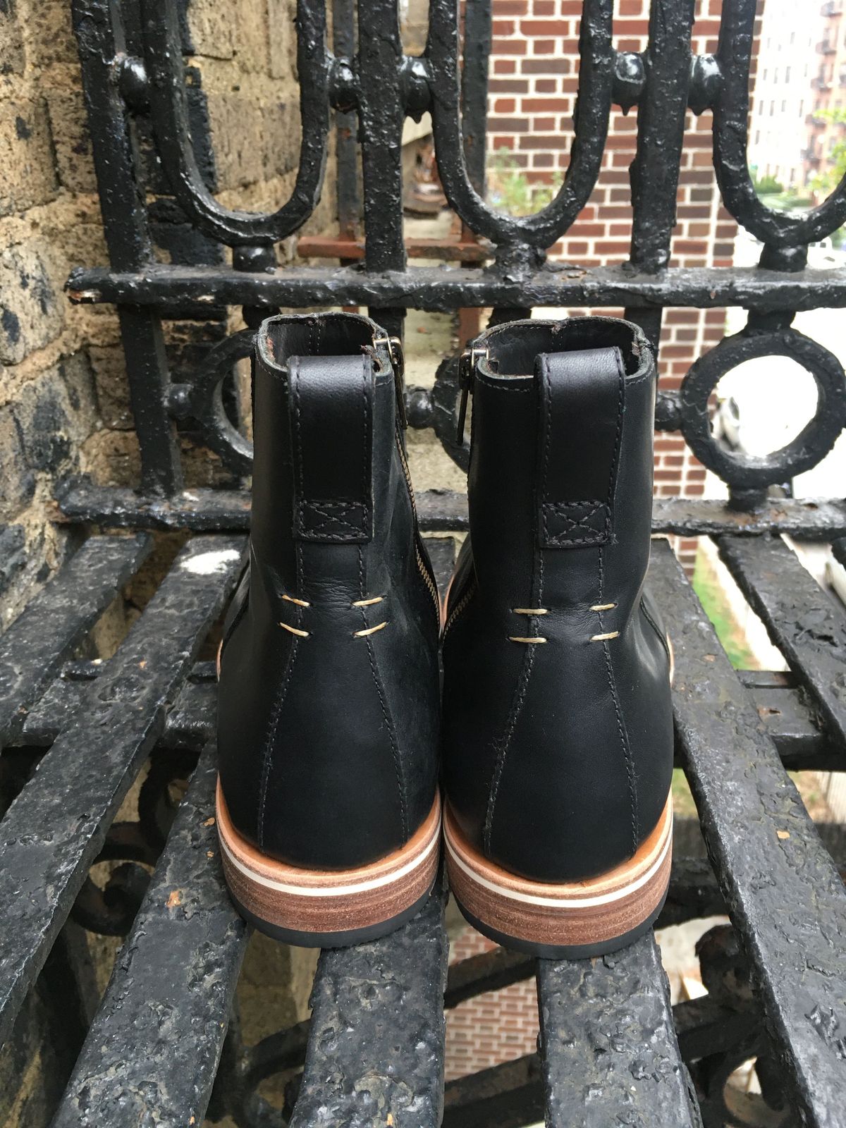 Photo by patinathunderdome on October 5, 2021 of the HELM Boots The Pablo in B' Leather Black Balthazar.