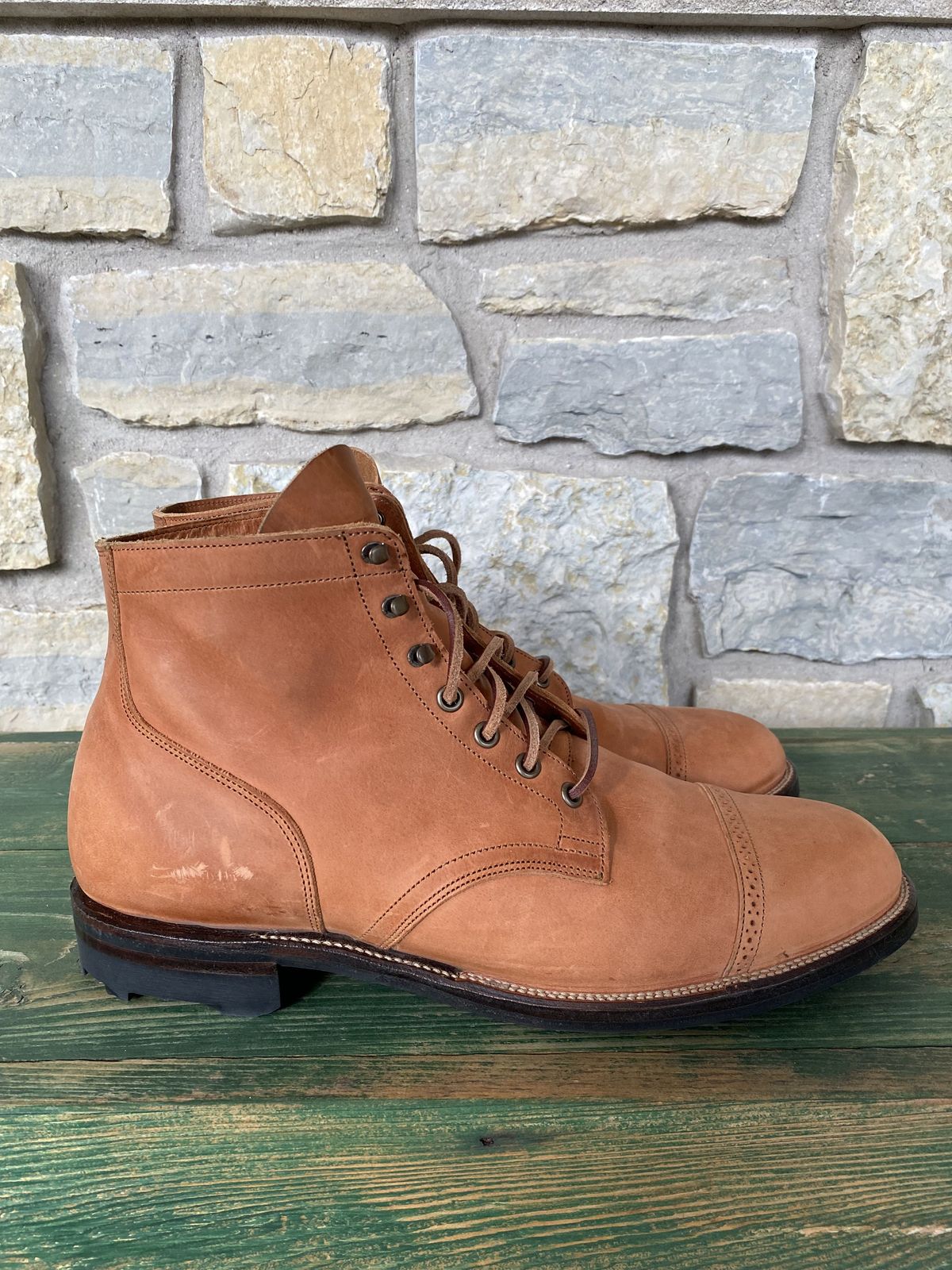 Photo by patinathunderdome on November 5, 2021 of the Viberg Service Boot in Maryam Used Cuoio Vitello Calf.