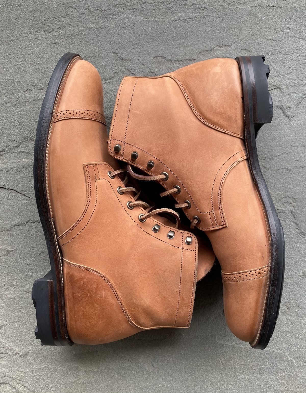 Photo by patinathunderdome on November 5, 2021 of the Viberg Service Boot in Maryam Used Cuoio Vitello Calf.
