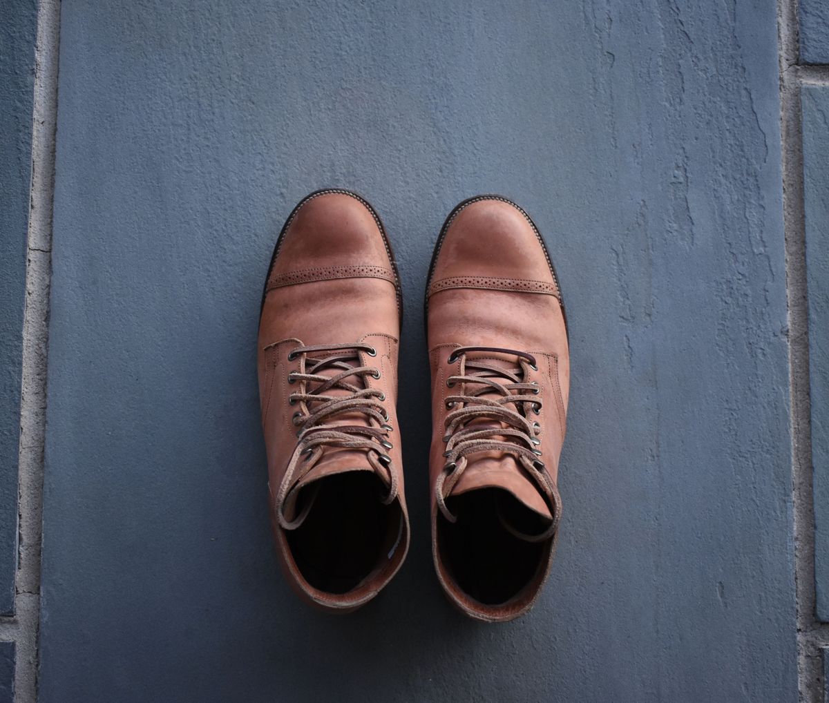 Photo by patinathunderdome on December 4, 2021 of the Viberg Service Boot in Maryam Used Cuoio Vitello Calf.