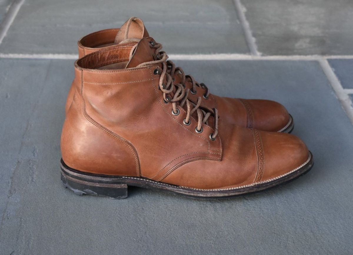 Photo by patinathunderdome on February 4, 2022 of the Viberg Service Boot in Maryam Used Cuoio Vitello Calf.