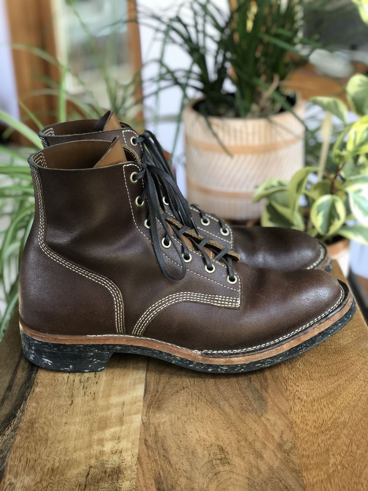 Photo by patinathunderdome on November 4, 2021 of the M.F. Boot Co Boondocker in S.B. Foot Brown Spitfire.