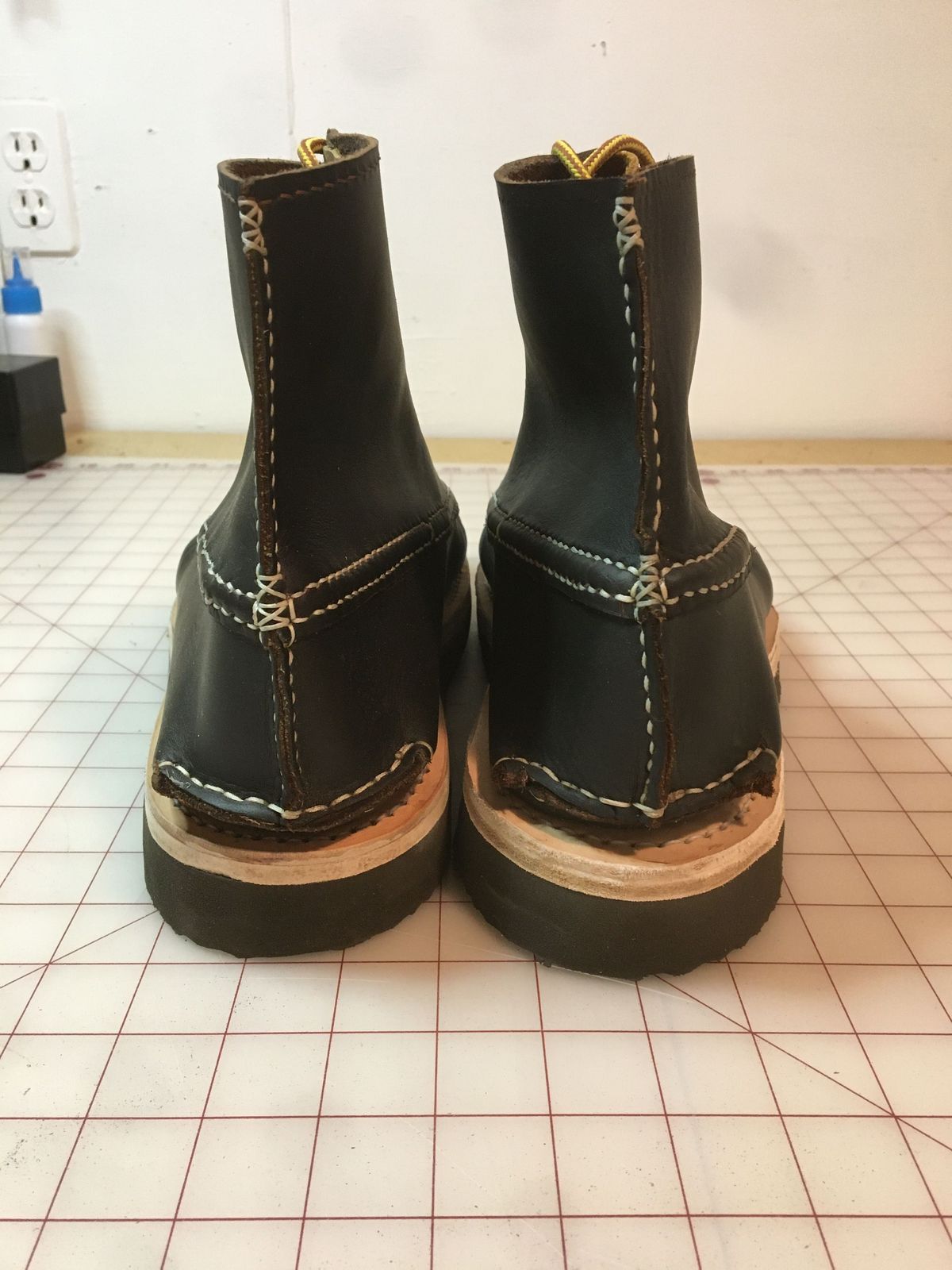 Photo by patinathunderdome on November 6, 2021 of the Self-Made in Horween Dark Brown Latigo.