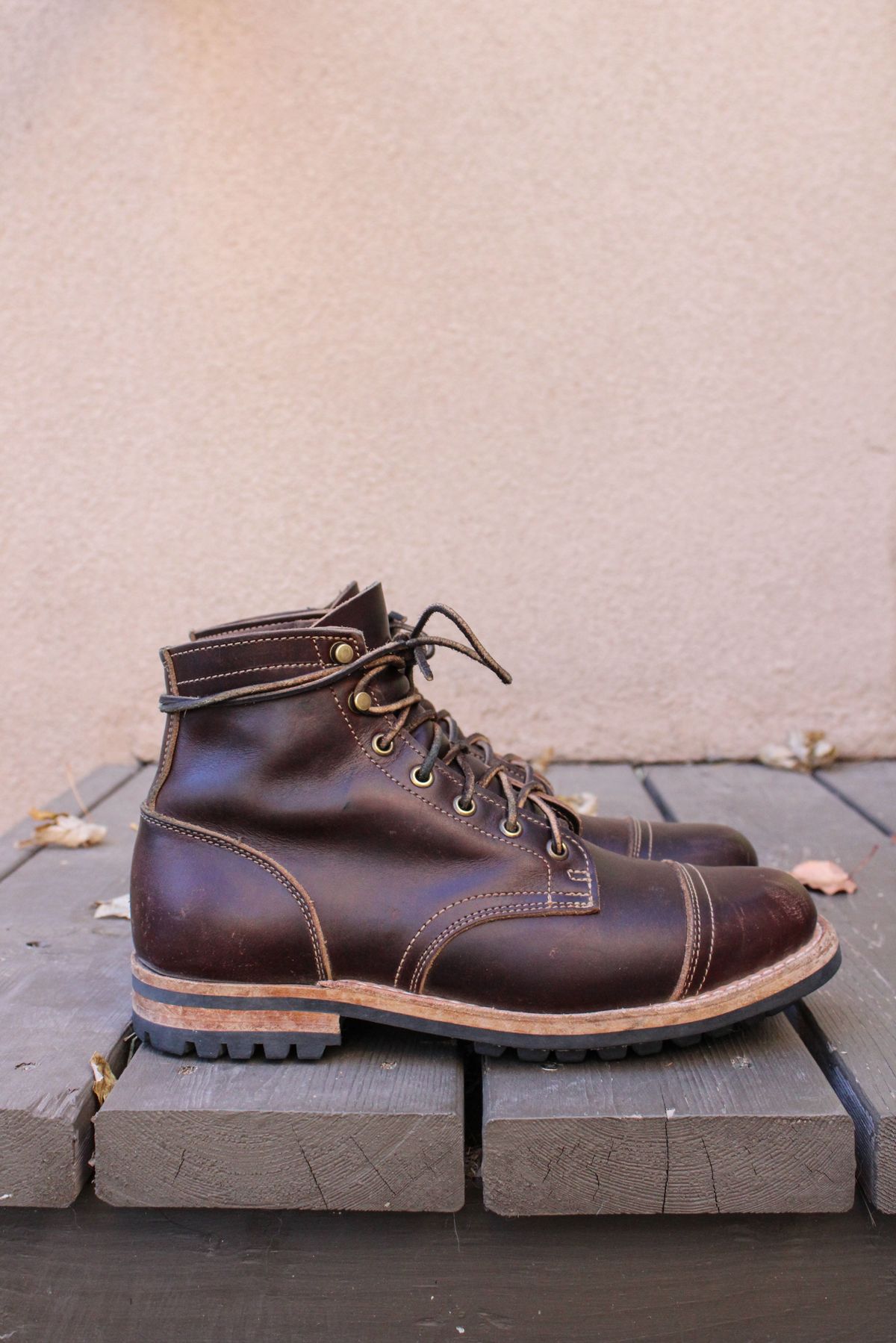 Photo by patinathunderdome on November 5, 2021 of the Truman Service Boot in Seidel Bay Double Shot.