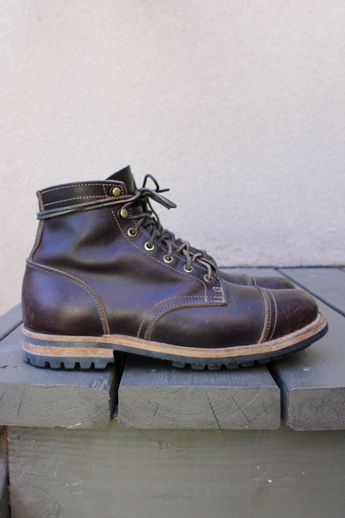 Photo by patinathunderdome on December 3, 2021 of the Truman Service Boot in Seidel Bay Double Shot.