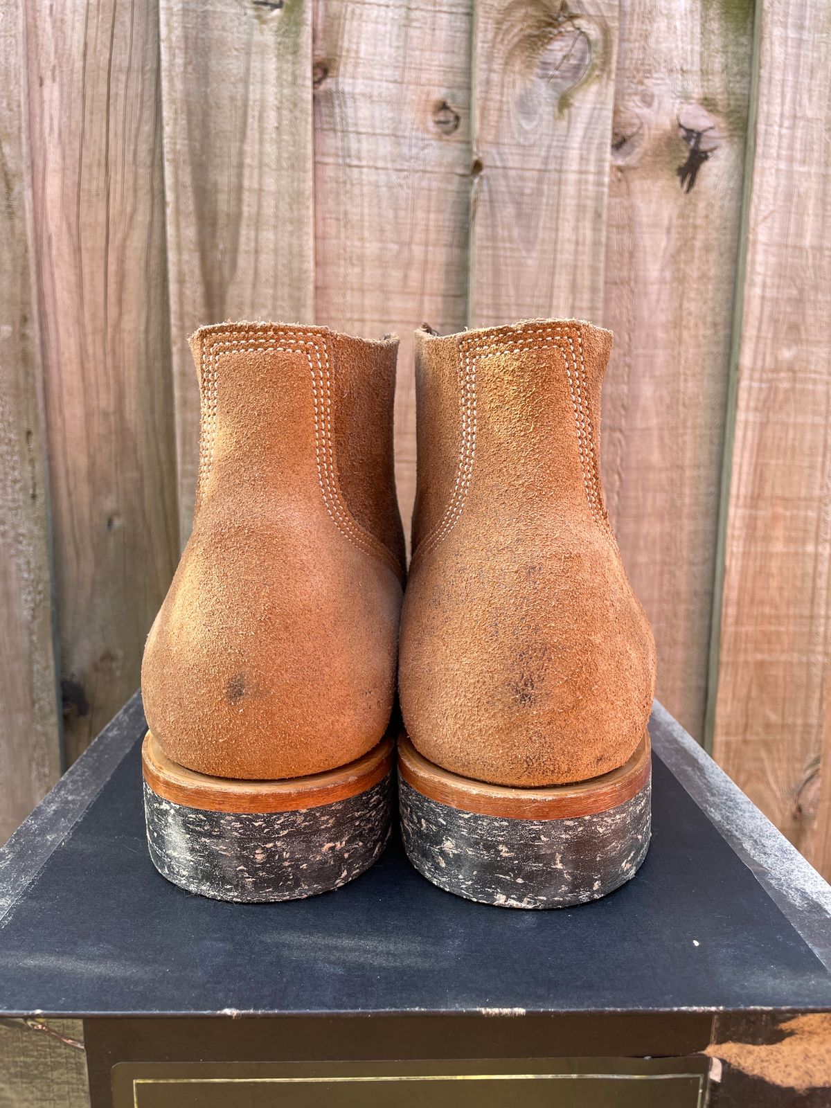 Photo by patinathunderdome on October 1, 2023 of the Viberg Boondocker in Horween Natural Chromexcel Roughout.