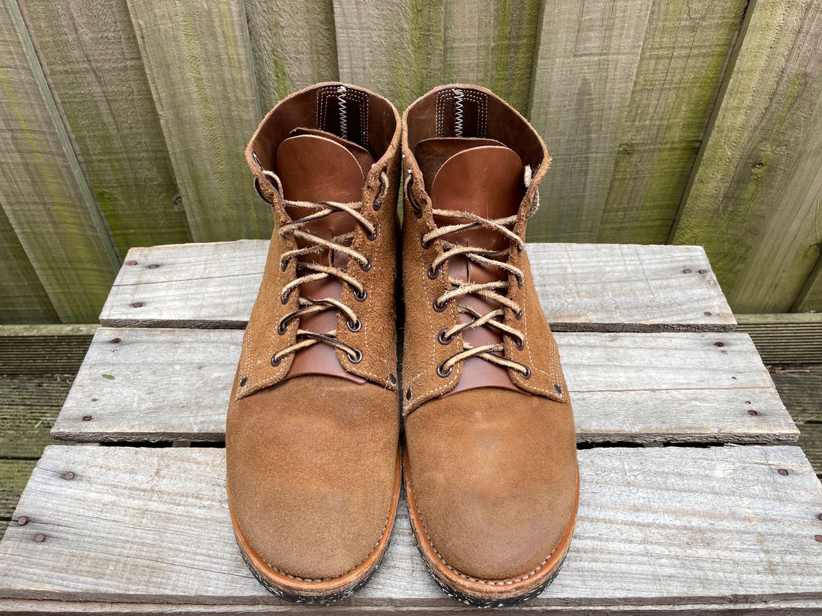 Photo by patinathunderdome on March 3, 2024 of the Viberg Boondocker in Horween Natural Chromexcel Roughout.