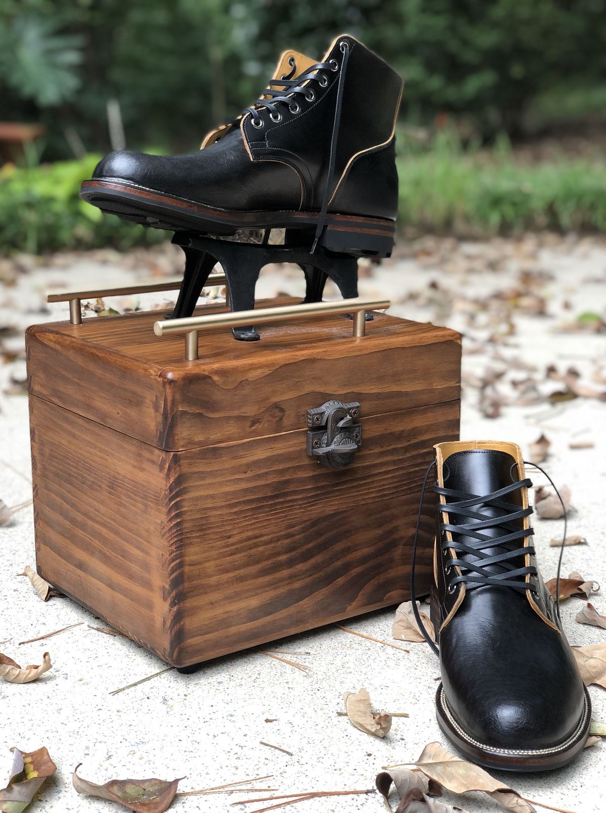 Photo by patinathunderdome on October 2, 2021 of the Viberg Service Boot in Shinki Black Latigo Teacore Horsehide.