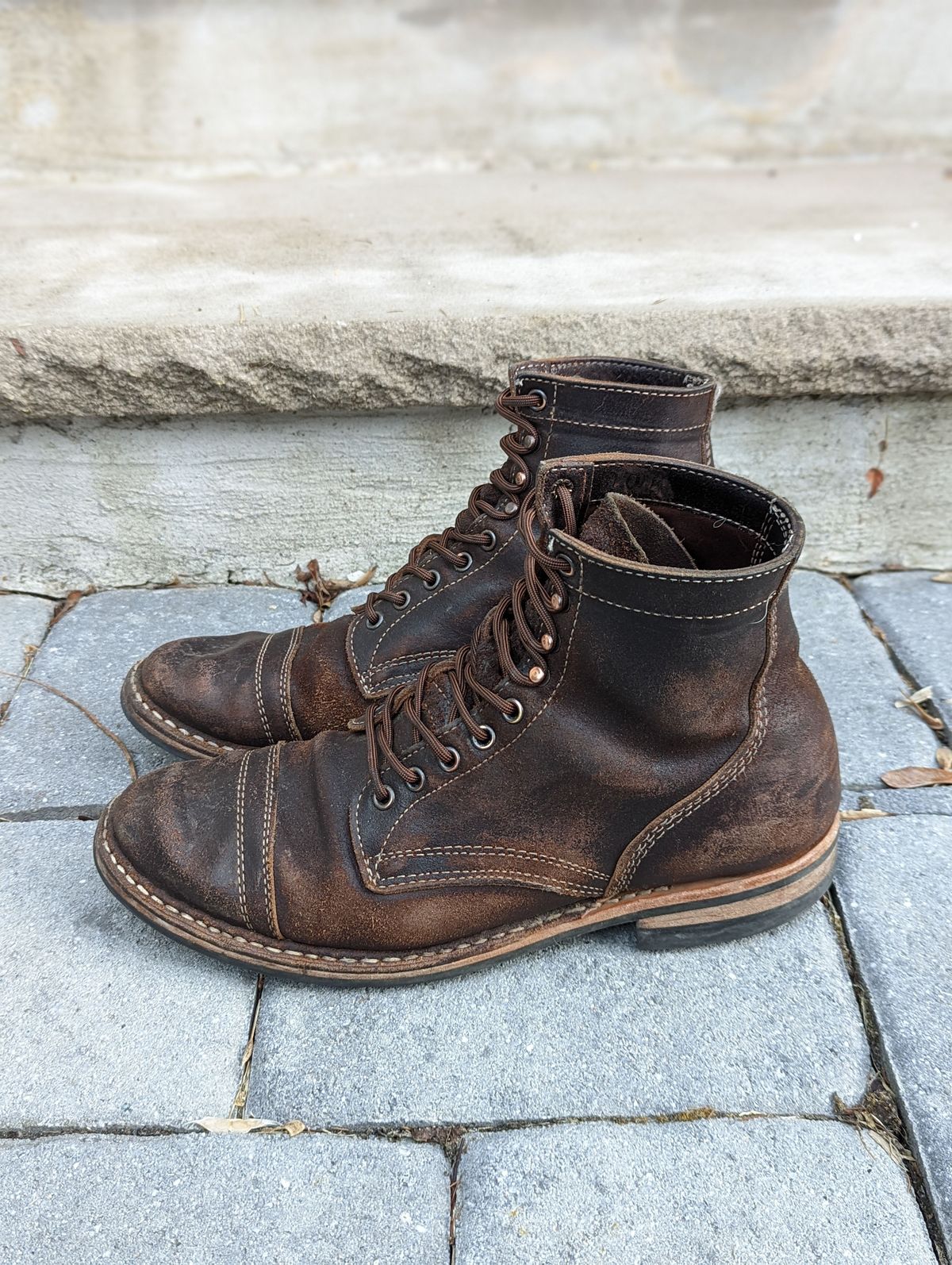 Photo by patinathunderdome on February 5, 2022 of the White's MP-M1TC in Horween Dark Brown Waxed Flesh.