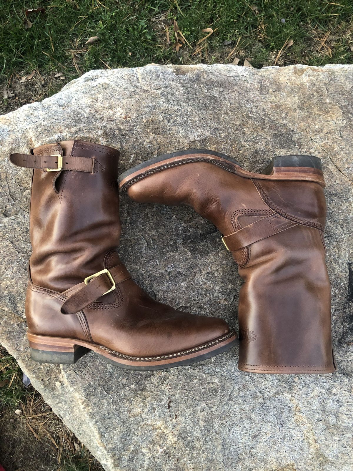 Photo by patinathunderdome on November 5, 2021 of the Wesco Mister Lou in Horween Natural Chromexcel.