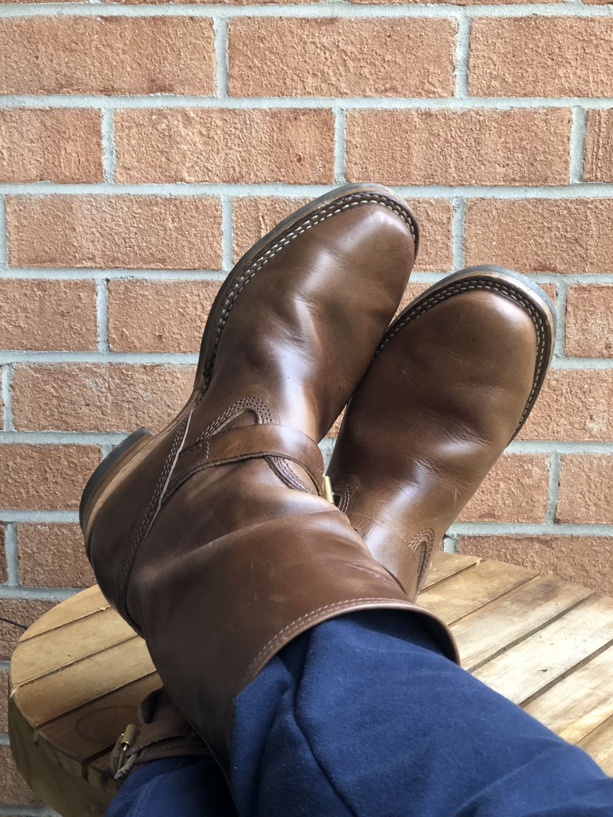 Photo by patinathunderdome on December 4, 2021 of the Wesco Mister Lou in Horween Natural Chromexcel.