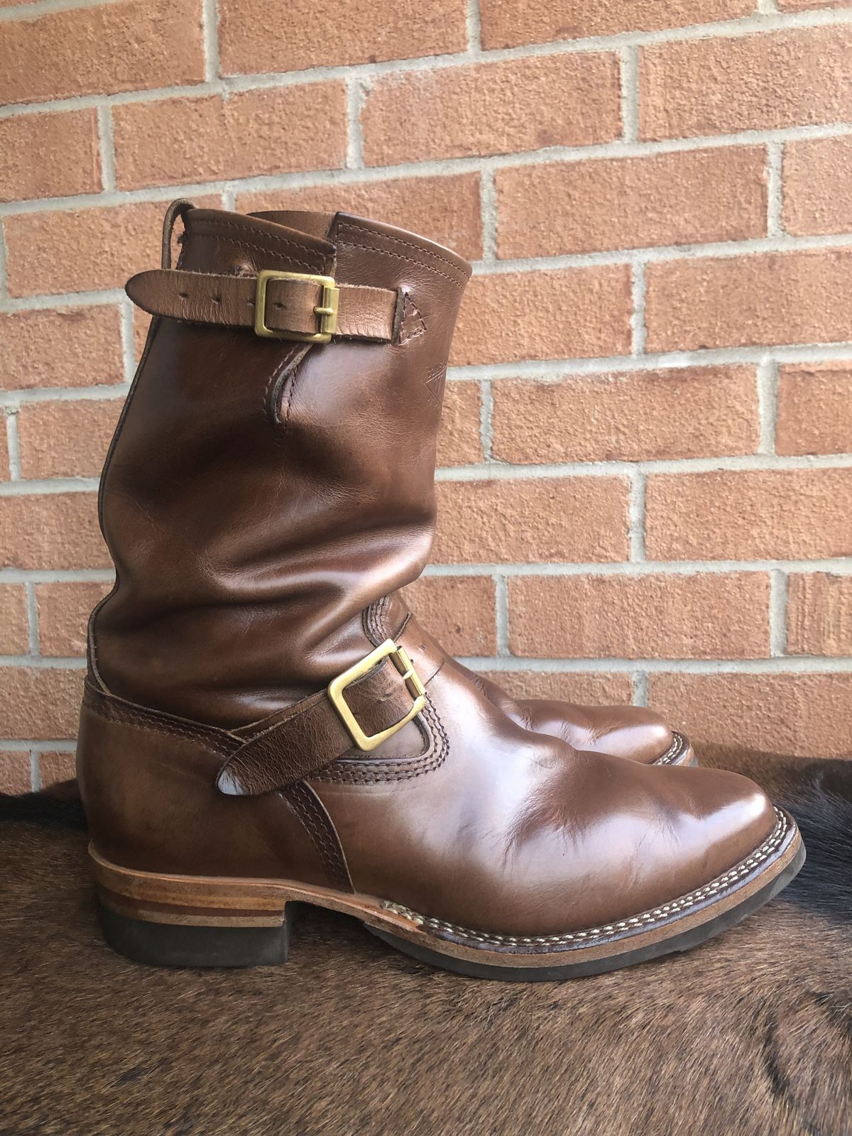 Photo by patinathunderdome on March 4, 2022 of the Wesco Mister Lou in Horween Natural Chromexcel.