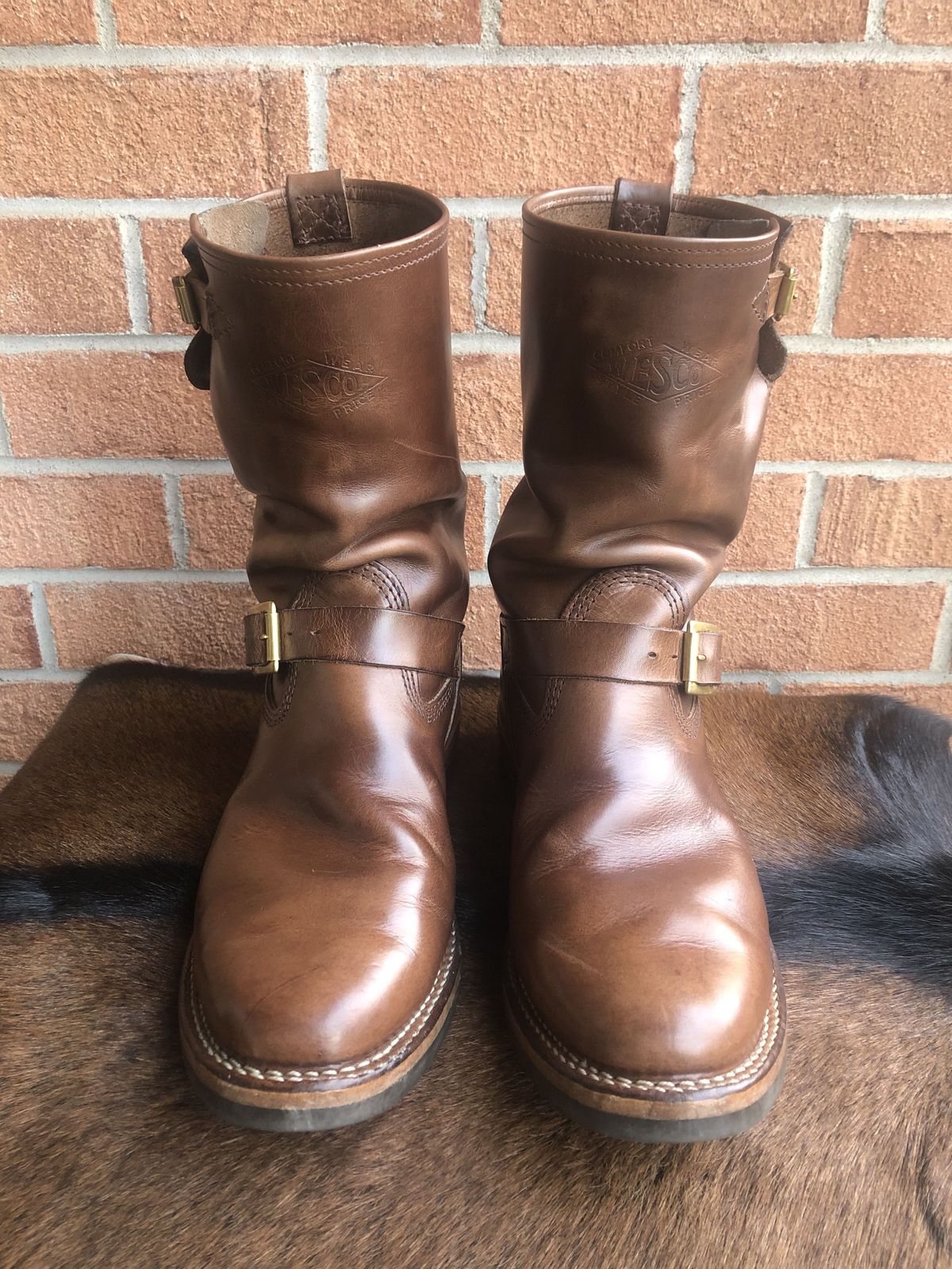 Photo by patinathunderdome on March 4, 2022 of the Wesco Mister Lou in Horween Natural Chromexcel.