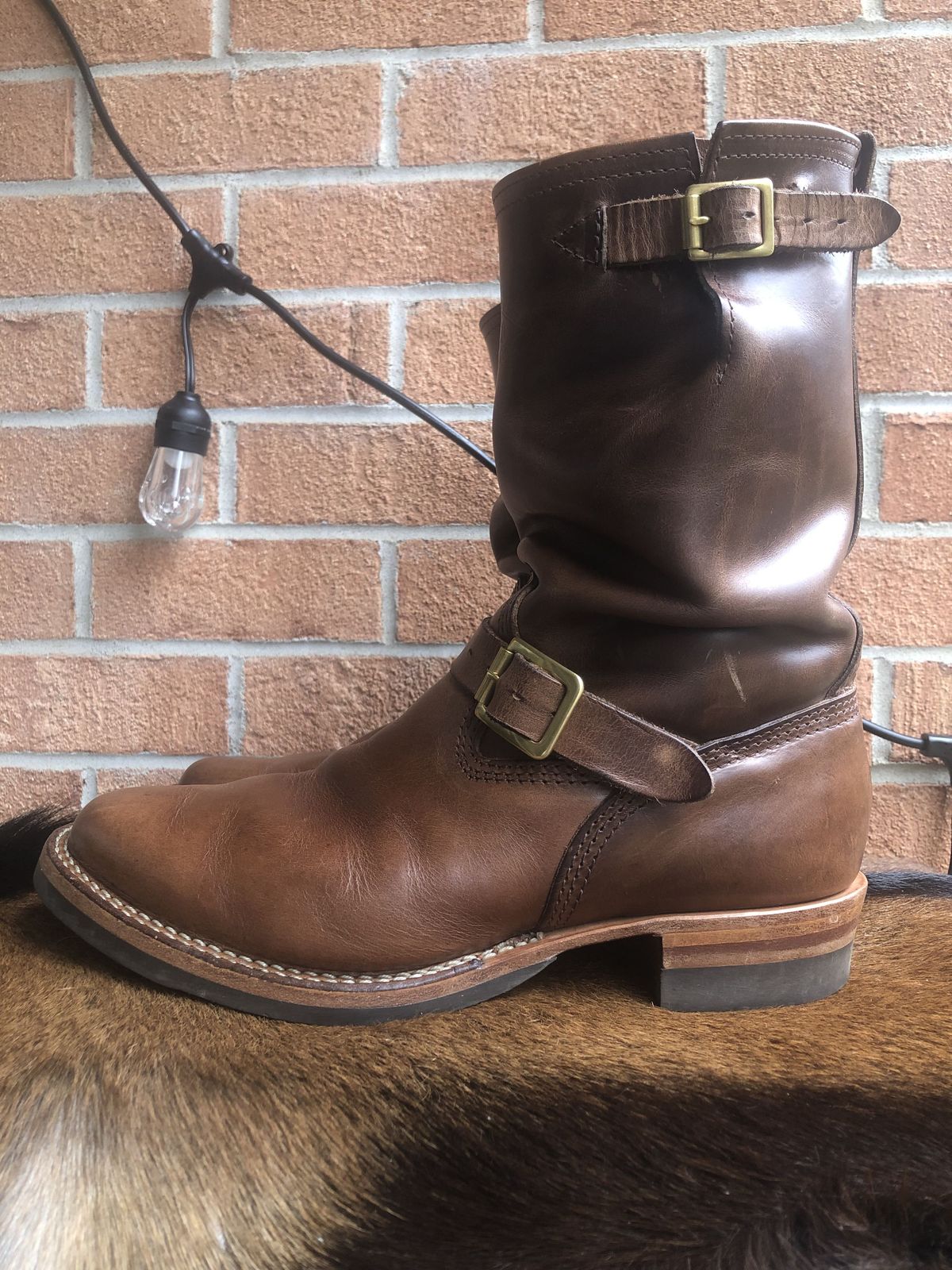 Photo by patinathunderdome on April 5, 2022 of the Wesco Mister Lou in Horween Natural Chromexcel.