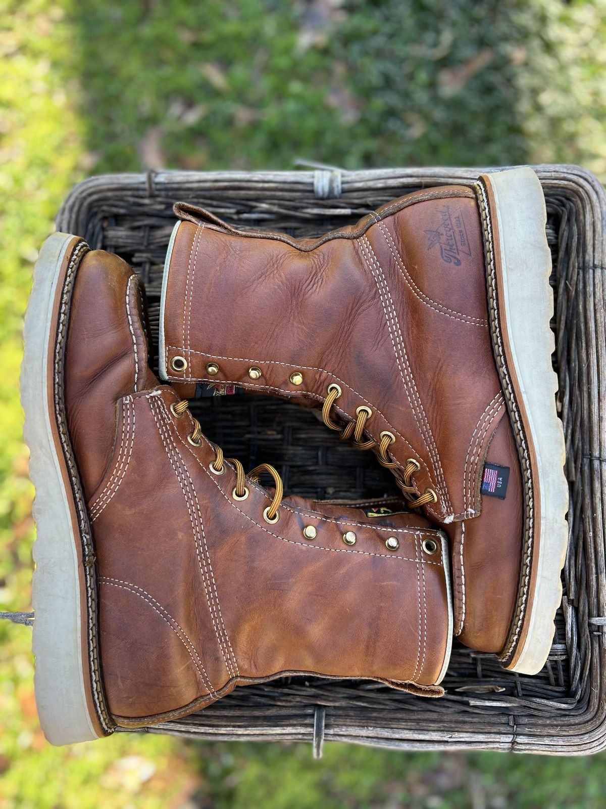 Photo by patinathunderdome on January 3, 2022 of the Thorogood 8" Moc Toe in Tobacco Gladiator Oil-Tanned.