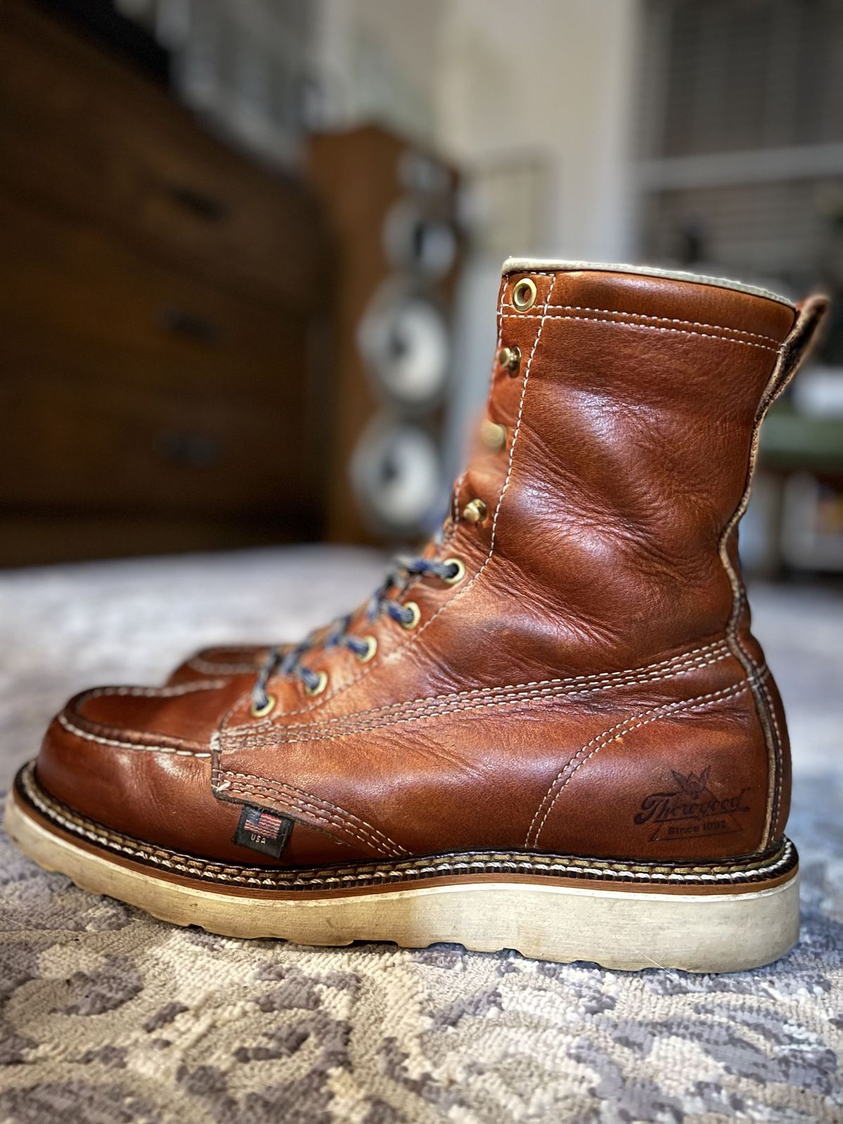Photo by patinathunderdome on February 4, 2022 of the Thorogood 8" Moc Toe in Tobacco Gladiator Oil-Tanned.